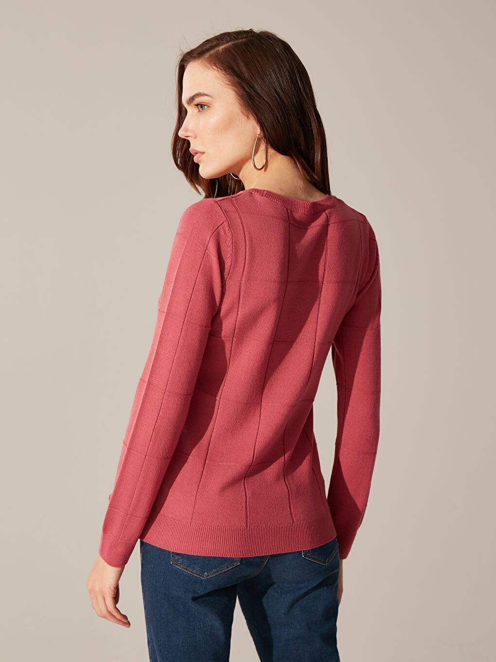 Self-Patterned Lightweight Tricot Jumper-7