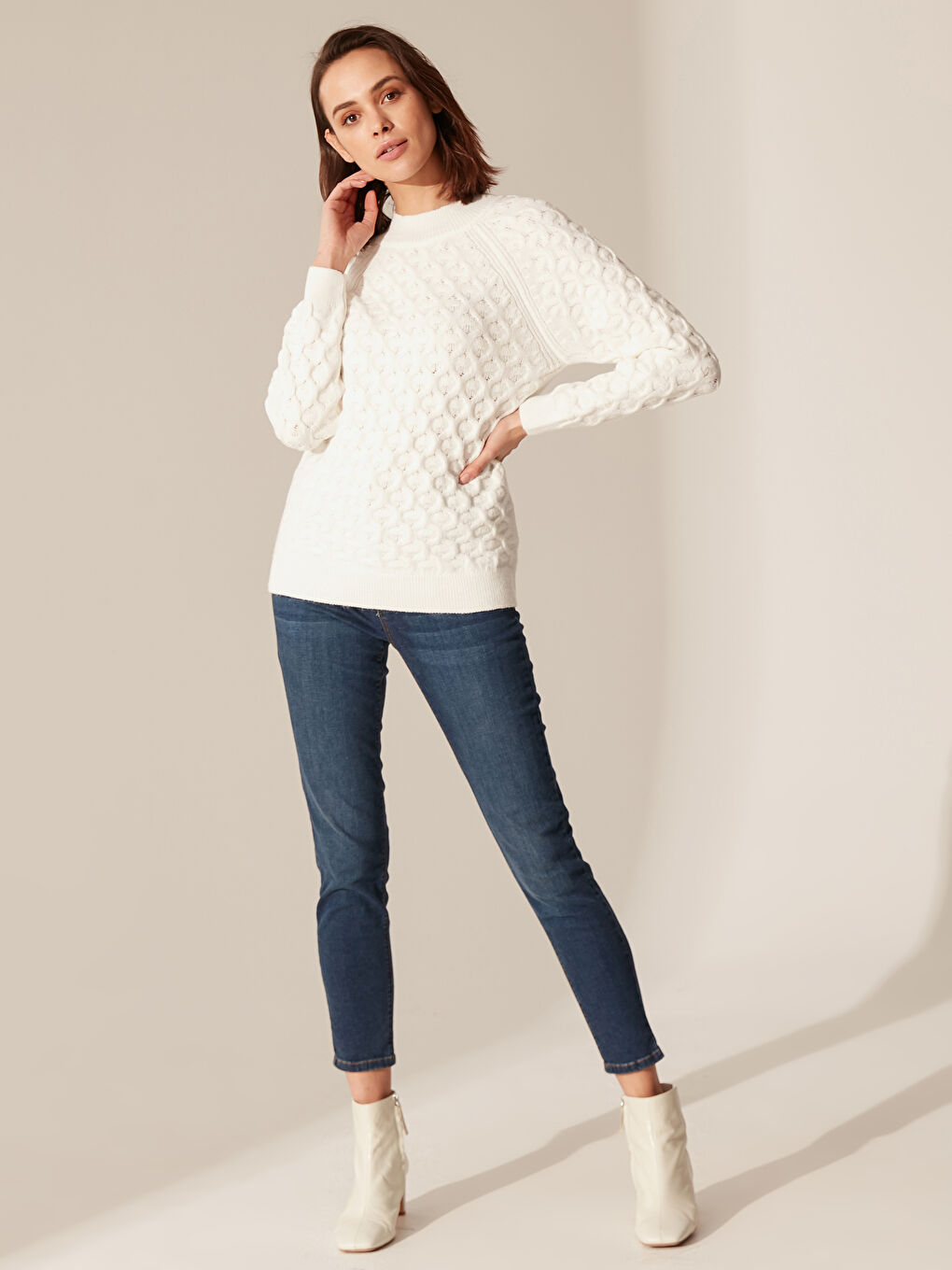 Ekru Yarım Balıkçı Yaka Uzun Kollu Kadın Kazak-5