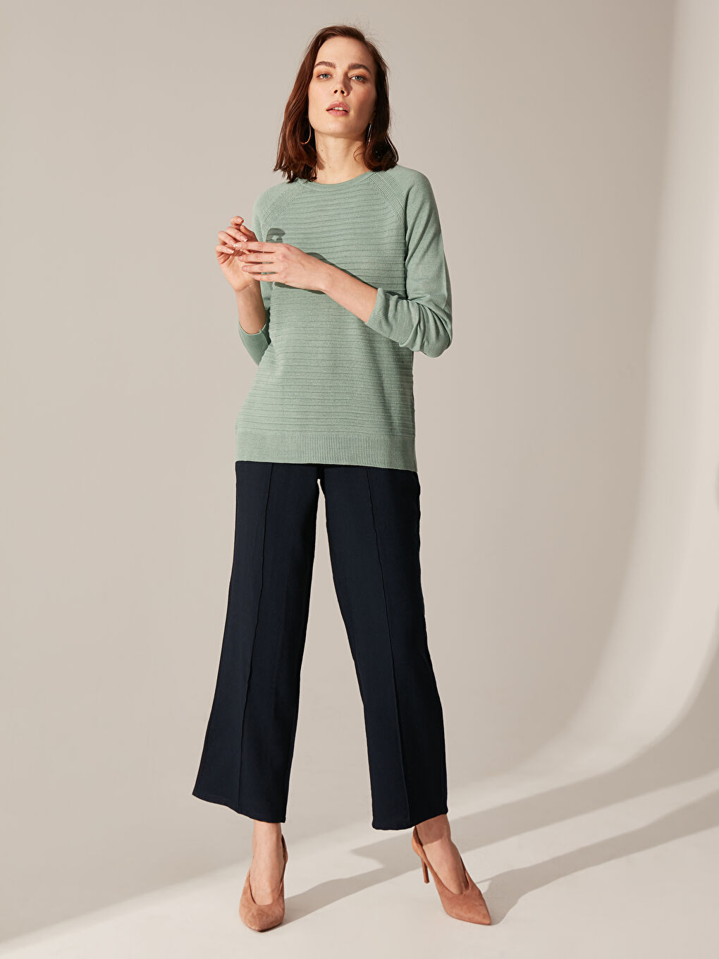 Женщины Зелёный Свитер-4