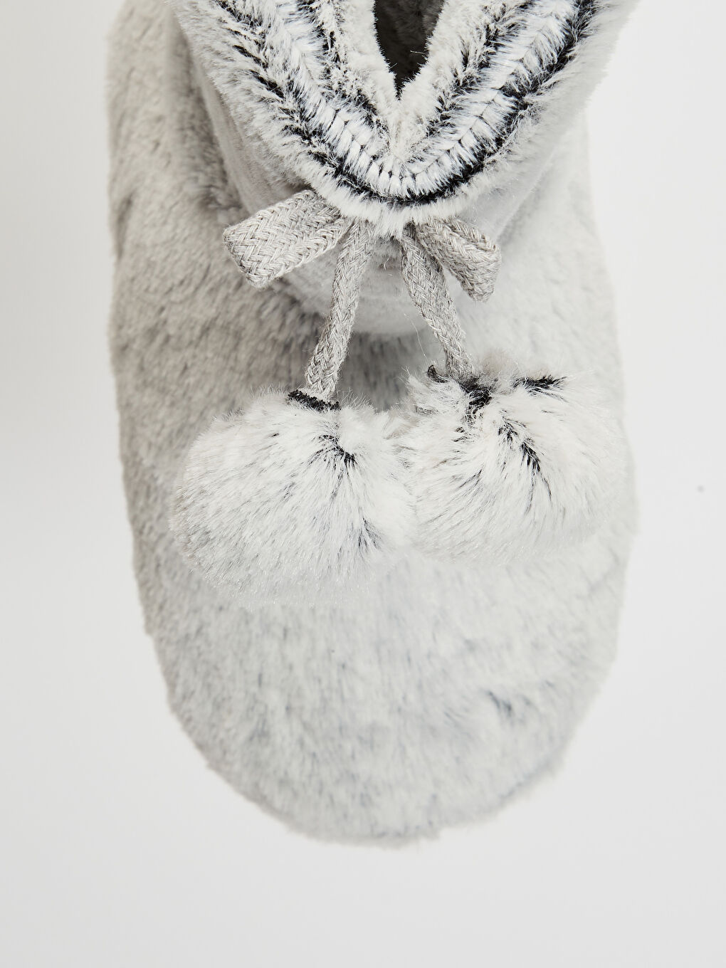 Gri Kadın Ponponlu Pelüş Ev Botu-4