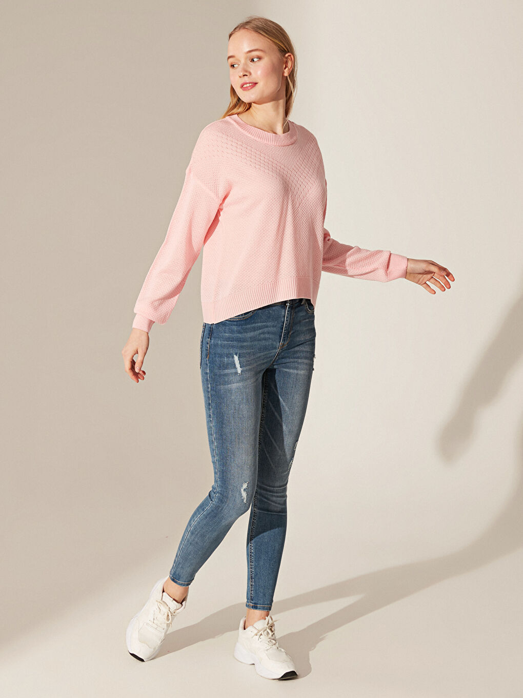 Свитер с круглым вырезом и длинным рукавом для женщин-2