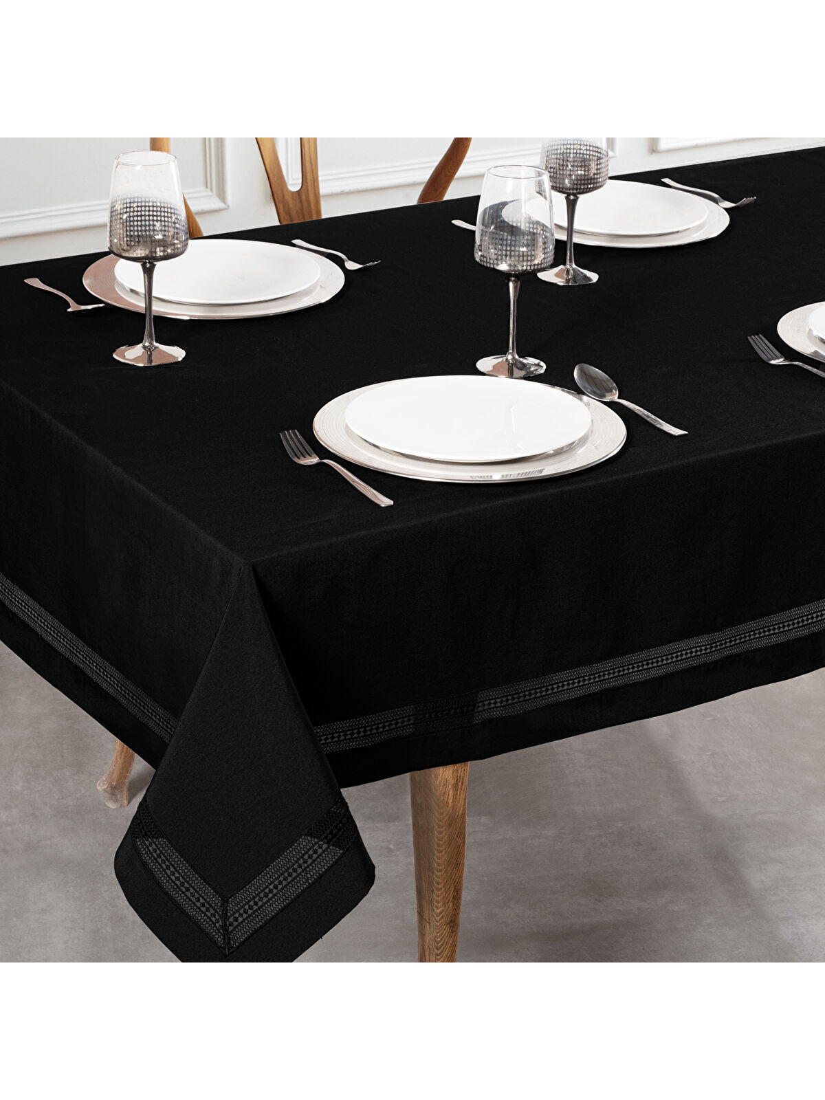 SCHAFER Home Suzy Masa Örtüsü 160x260 Cm-Siyah