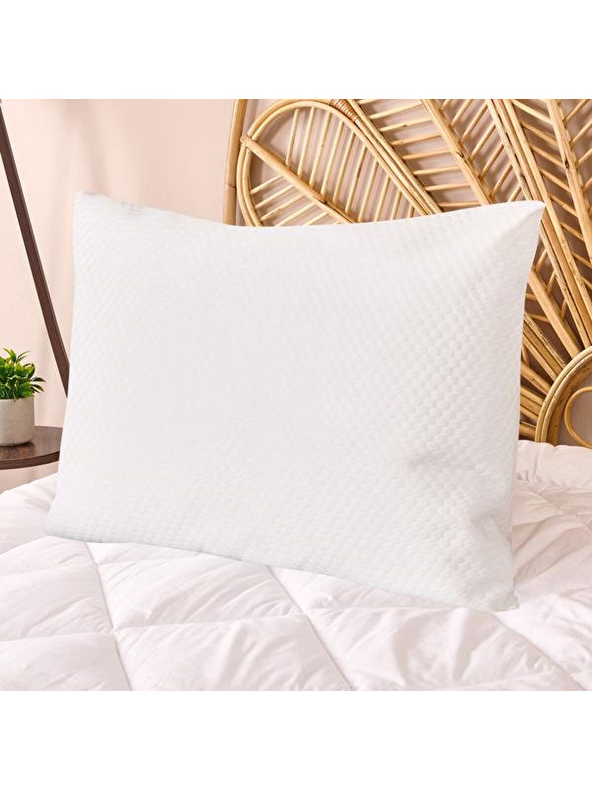 Evidea Soft Minik Kapitoneli Sıvı Geçirmez Yastık Alezi - Beyaz - 50x70 cm
