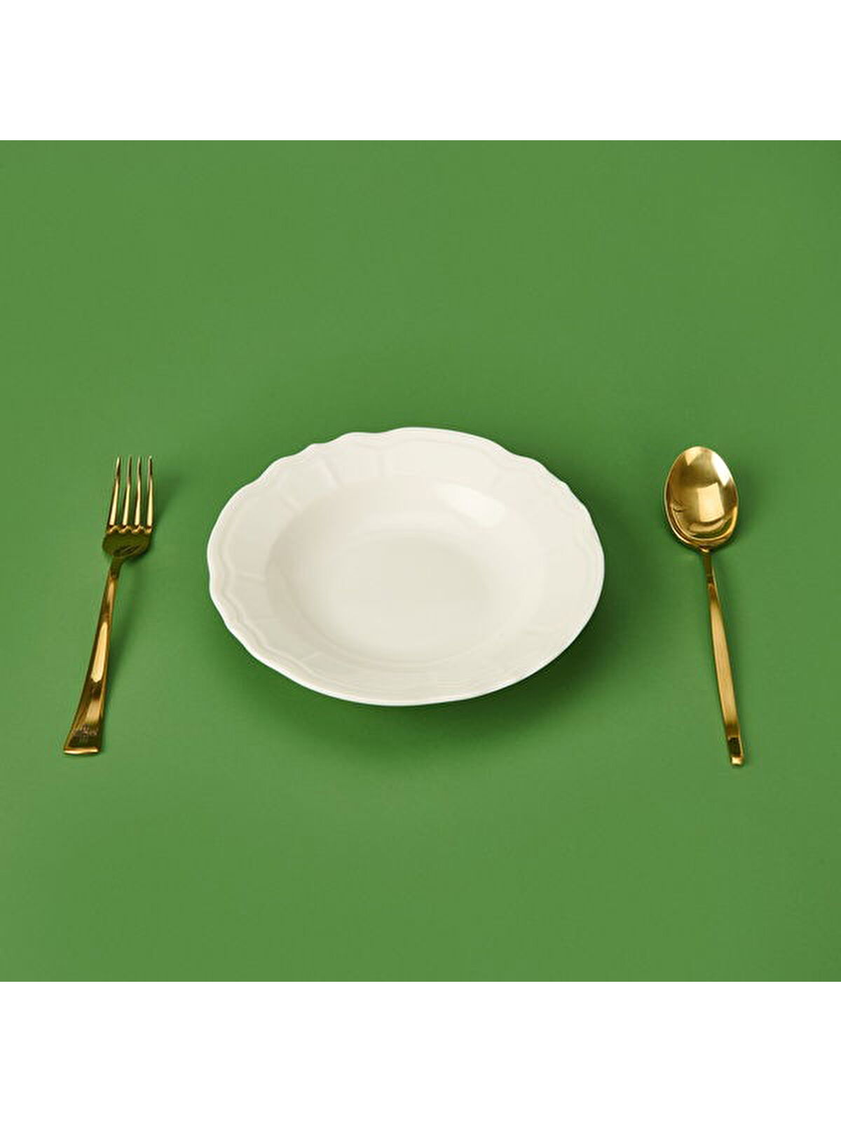 Tulu Porselen Tiffany Yemek Tabağı - Krem - 21 cm