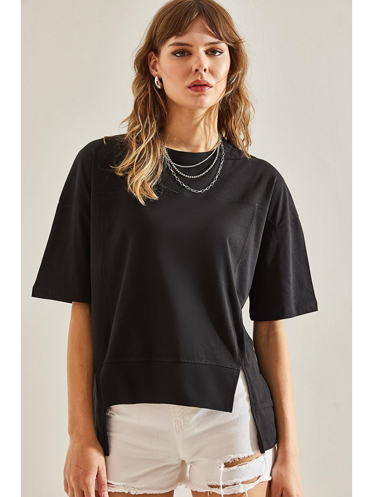 SHADE Siyah Kadın Dikiş Detaylı Bisiklet Yaka Oversize Kesim