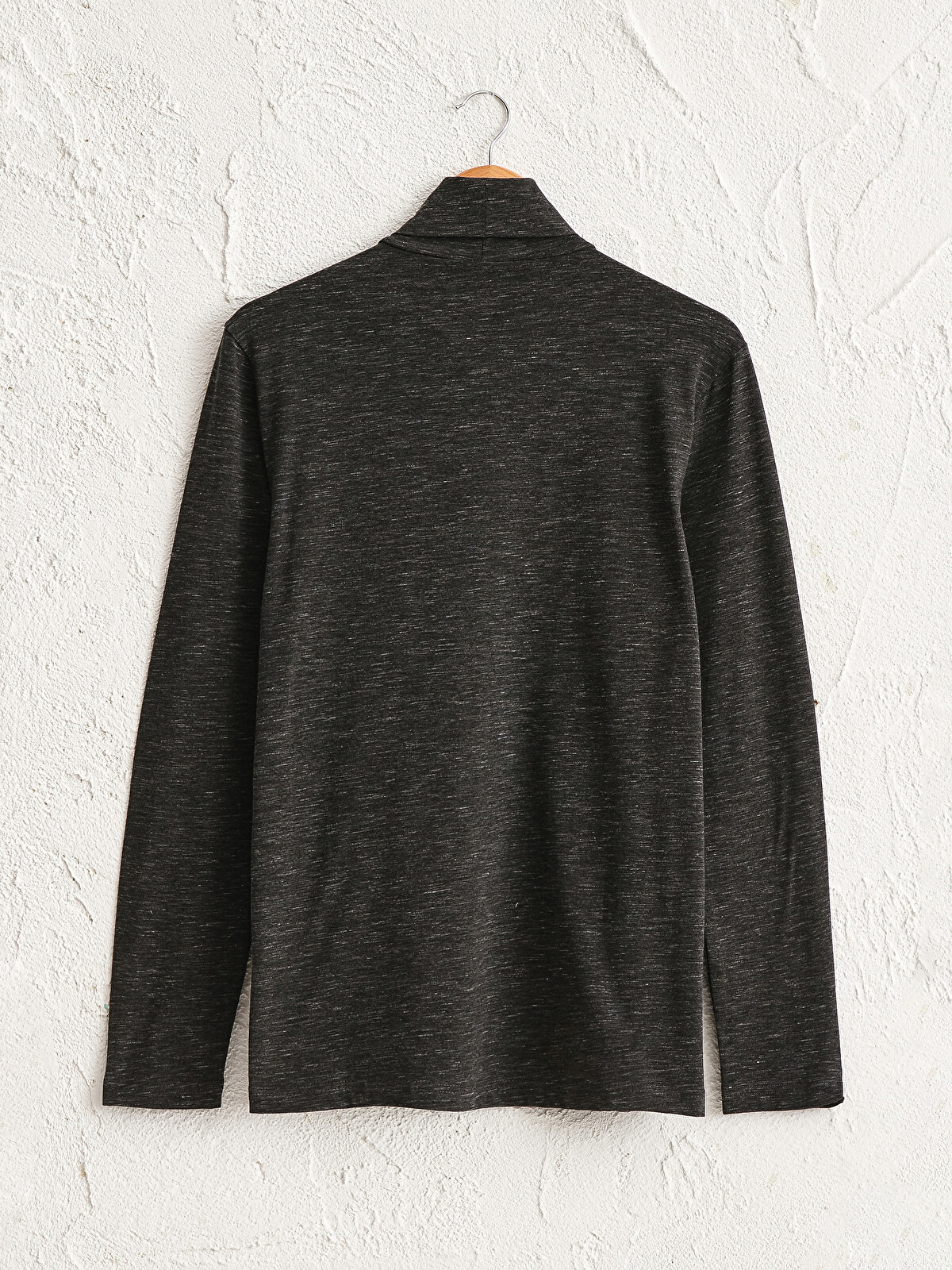 LCWAIKIKI Basic Turtleneck Long-Sleeve T-Shirt - 0SR623Z8-DW9 | LC
