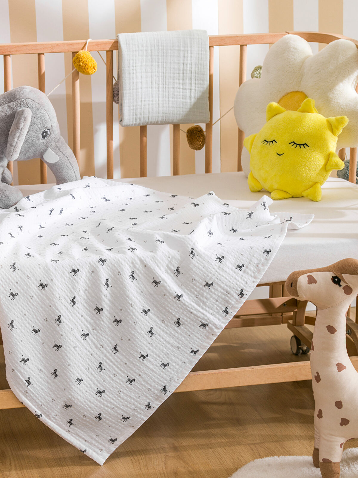 Cotton Baby Blanket 85x85 cm -S60079Z1-F9C - LC Waikiki