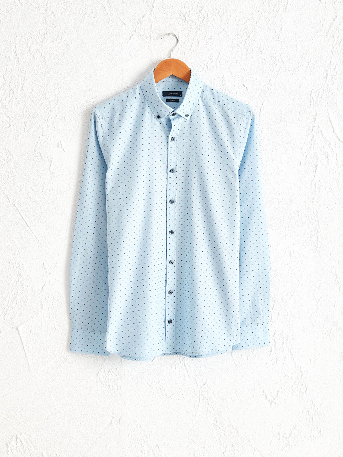 ※じろまる。ページ LCWAIKIKI Classic Slim Fit Long Sleeve Oxford Shirt