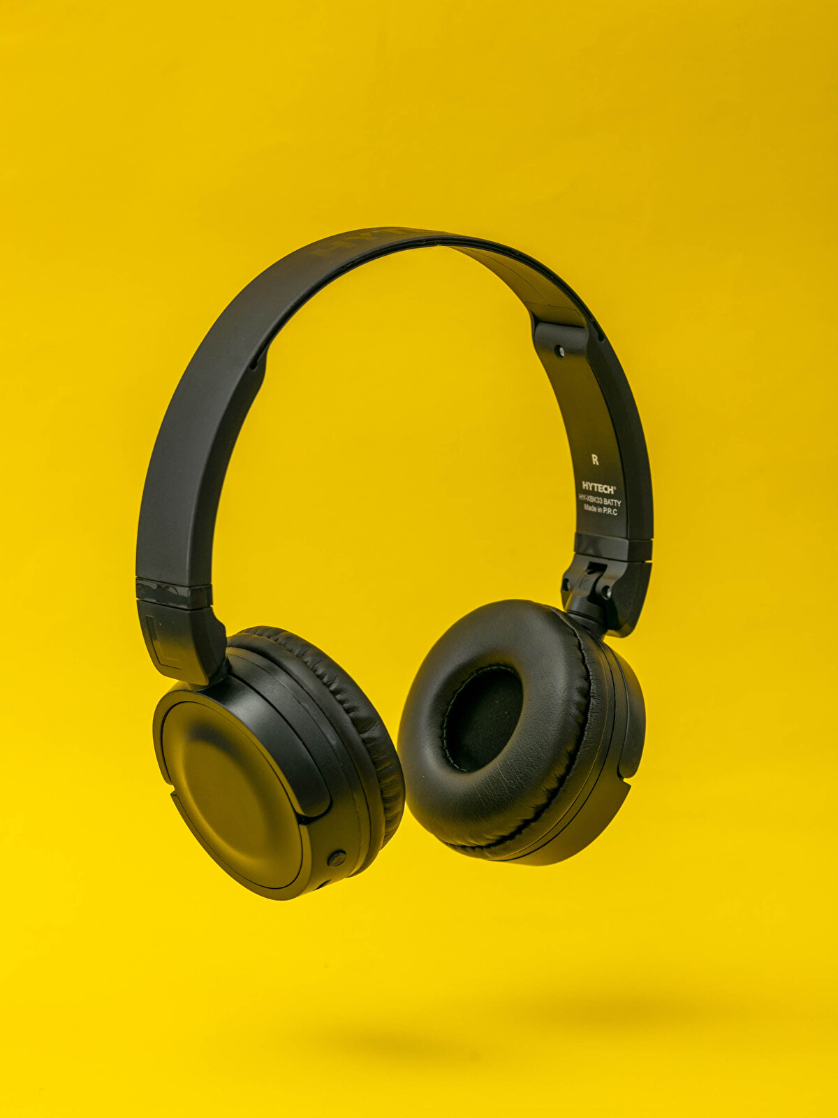 LCW JOY Hytech HY-XBK33 Batty Bluetooth 5.0 On-Ear Headphones with