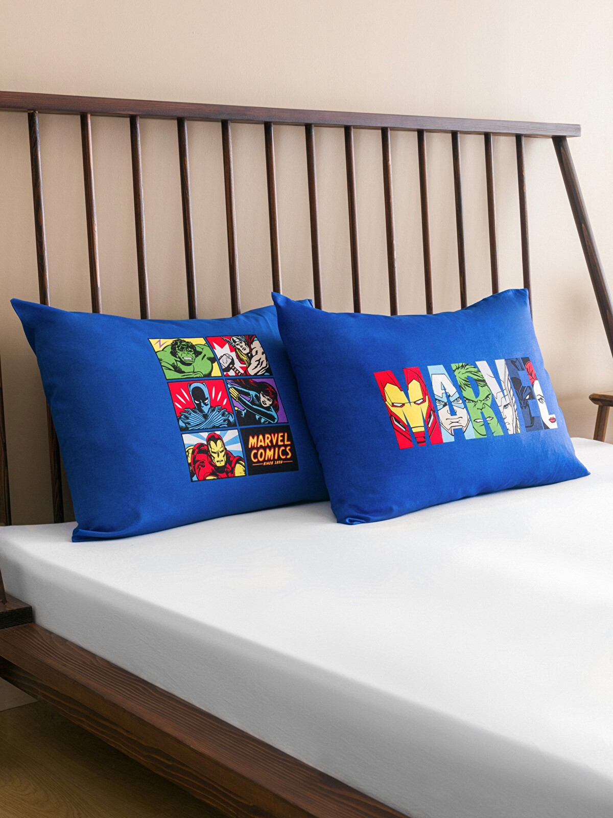 LCW HOME Marvel Baskılı Yastık Kılıfı 2'li 50x70 Cm - W4FO44Z4-VE9