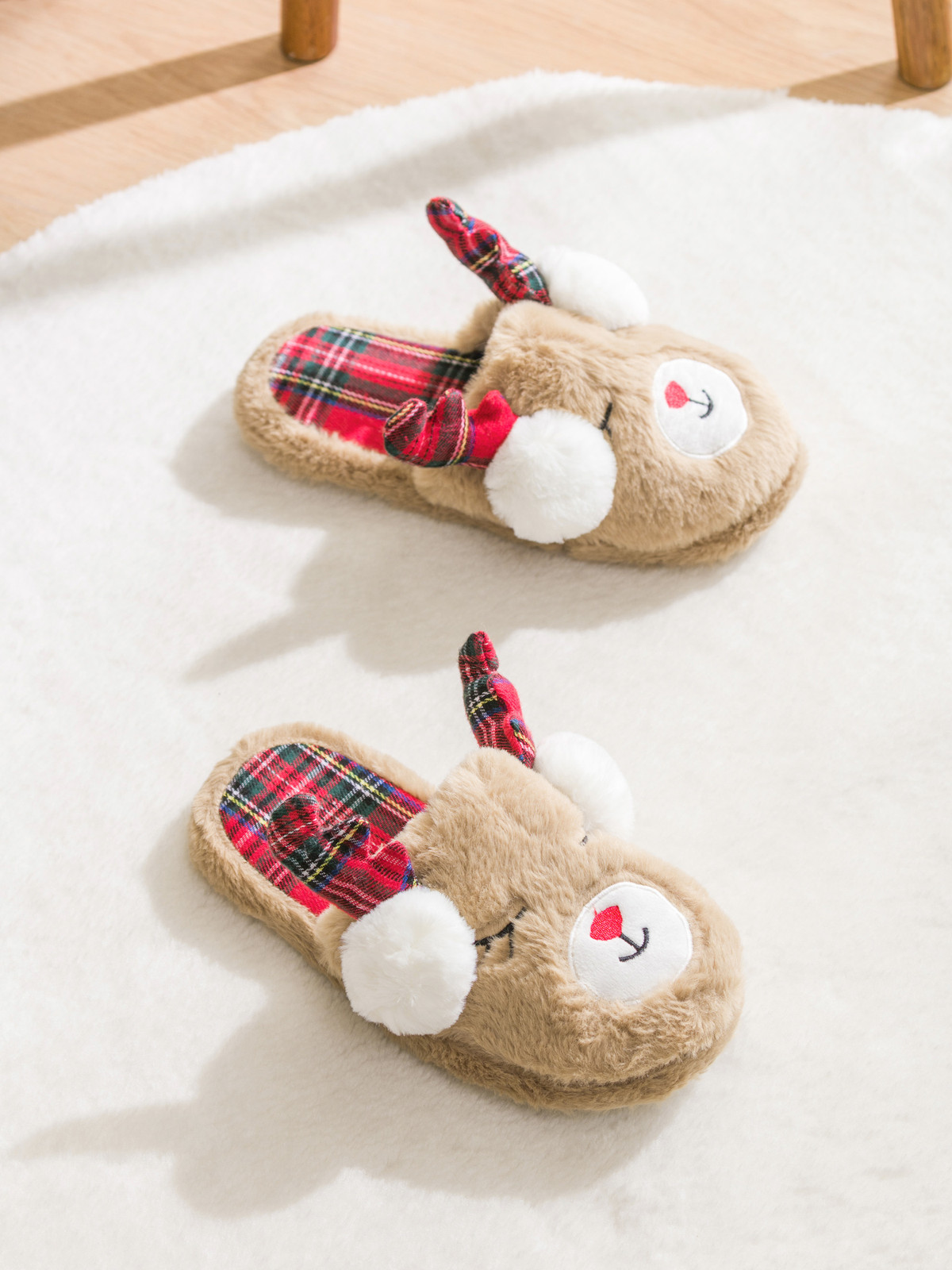 LCW STEPS Animal Figured Women's Plush Home Slippers - W5CJ76Z8