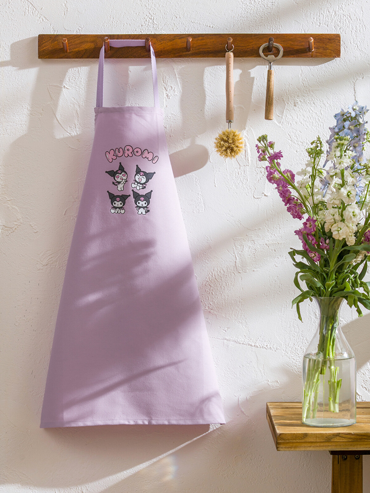 LCW HOME Kuromi Printed Kids Cooking Apron - W5G900Z4-G7R | LC Waikiki