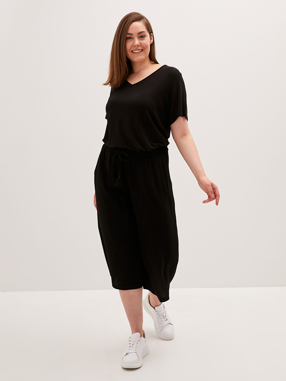 LCWAIKIKI Basic Elastic Waist Pocket Detailed Crinkle Fabric