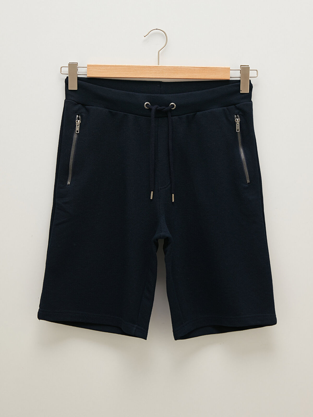 LCWAIKIKI Classic Regular Fit Men's Sport Shorts -W12522Z8