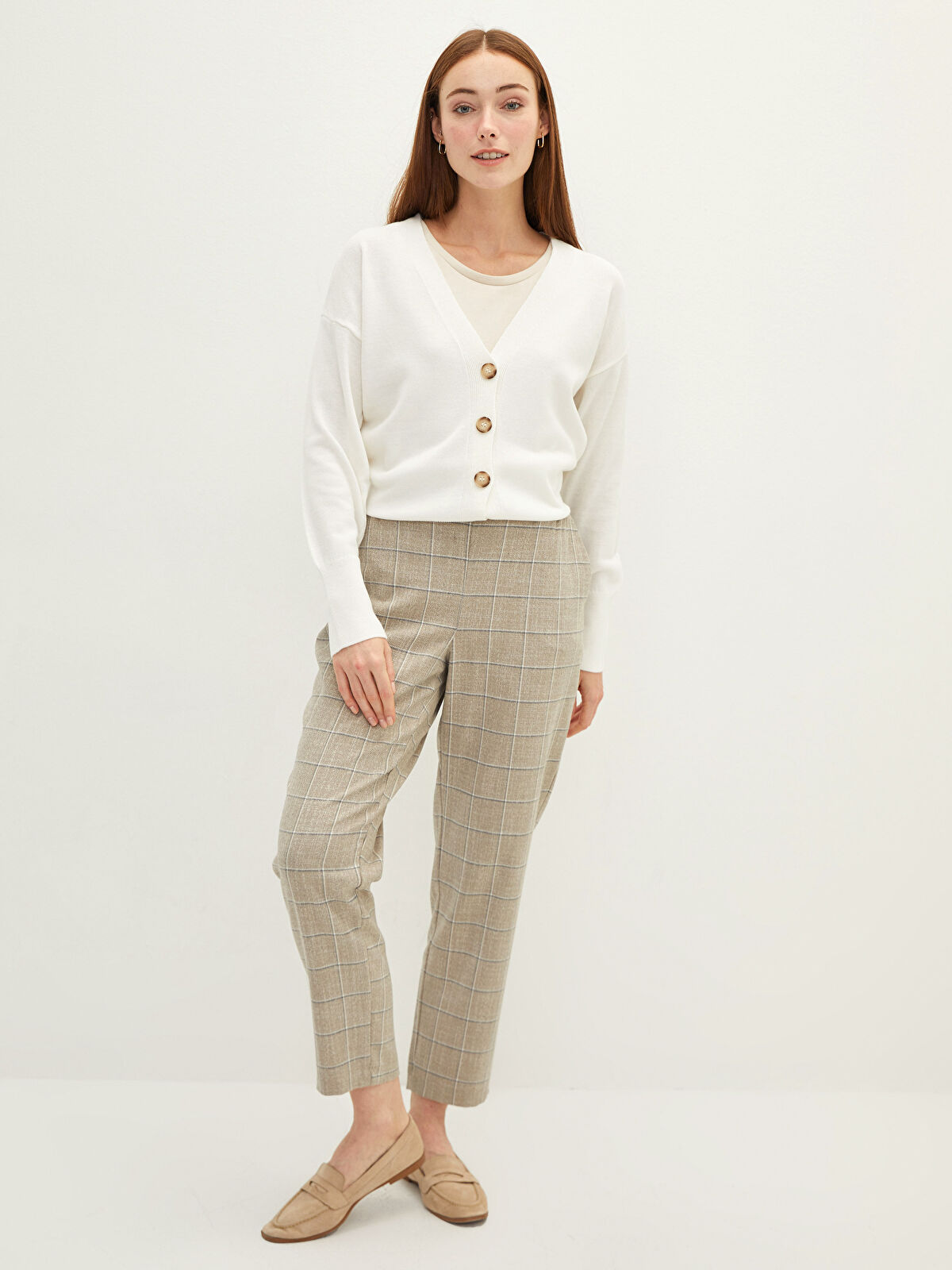 LCWAIKIKI Basic Elastic Waist Comfortable Fit Plaid Pocket