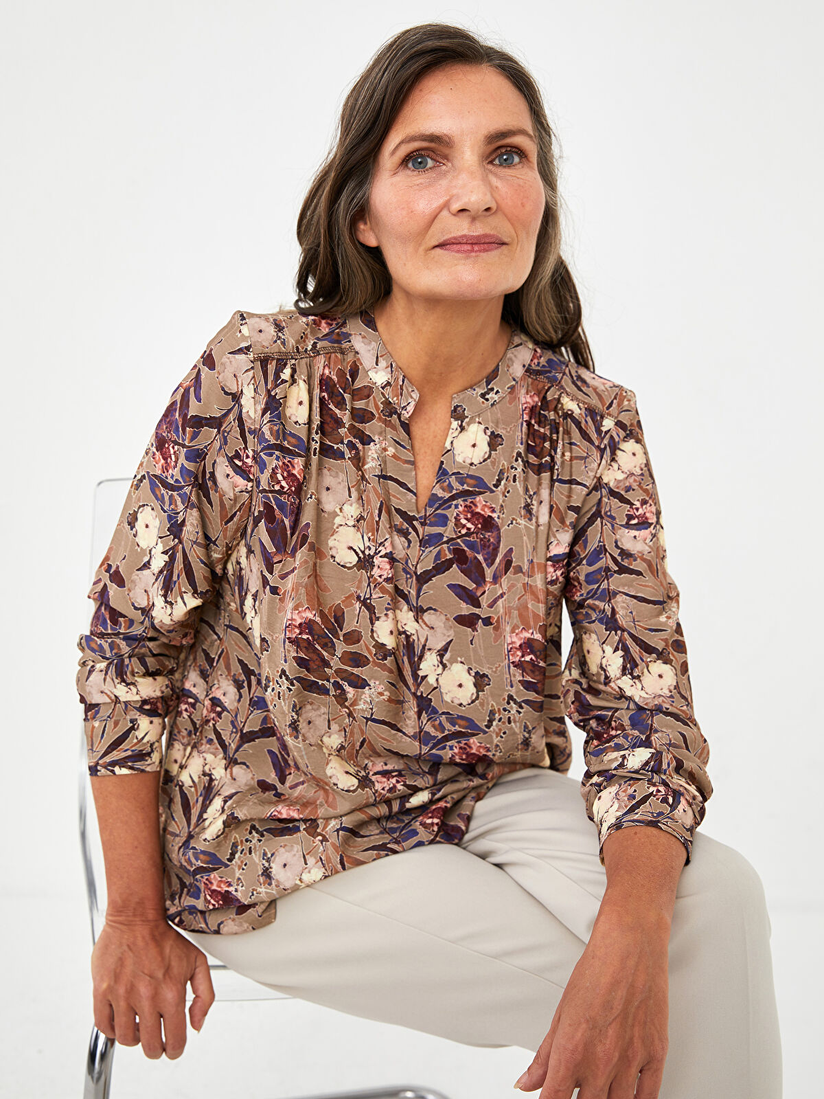Notch Neck Floral Long Sleeve Women's Blouse -W1JE67Z8-LQC