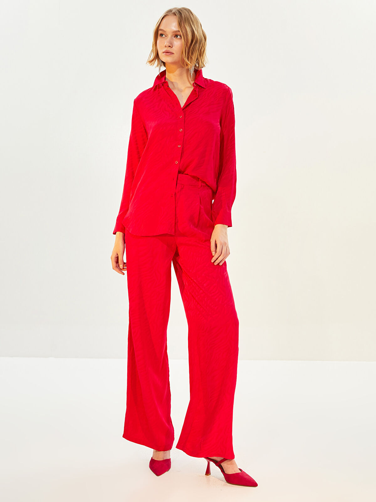 LCW Vision Front Button Closure Self Patterned Long Sleeve