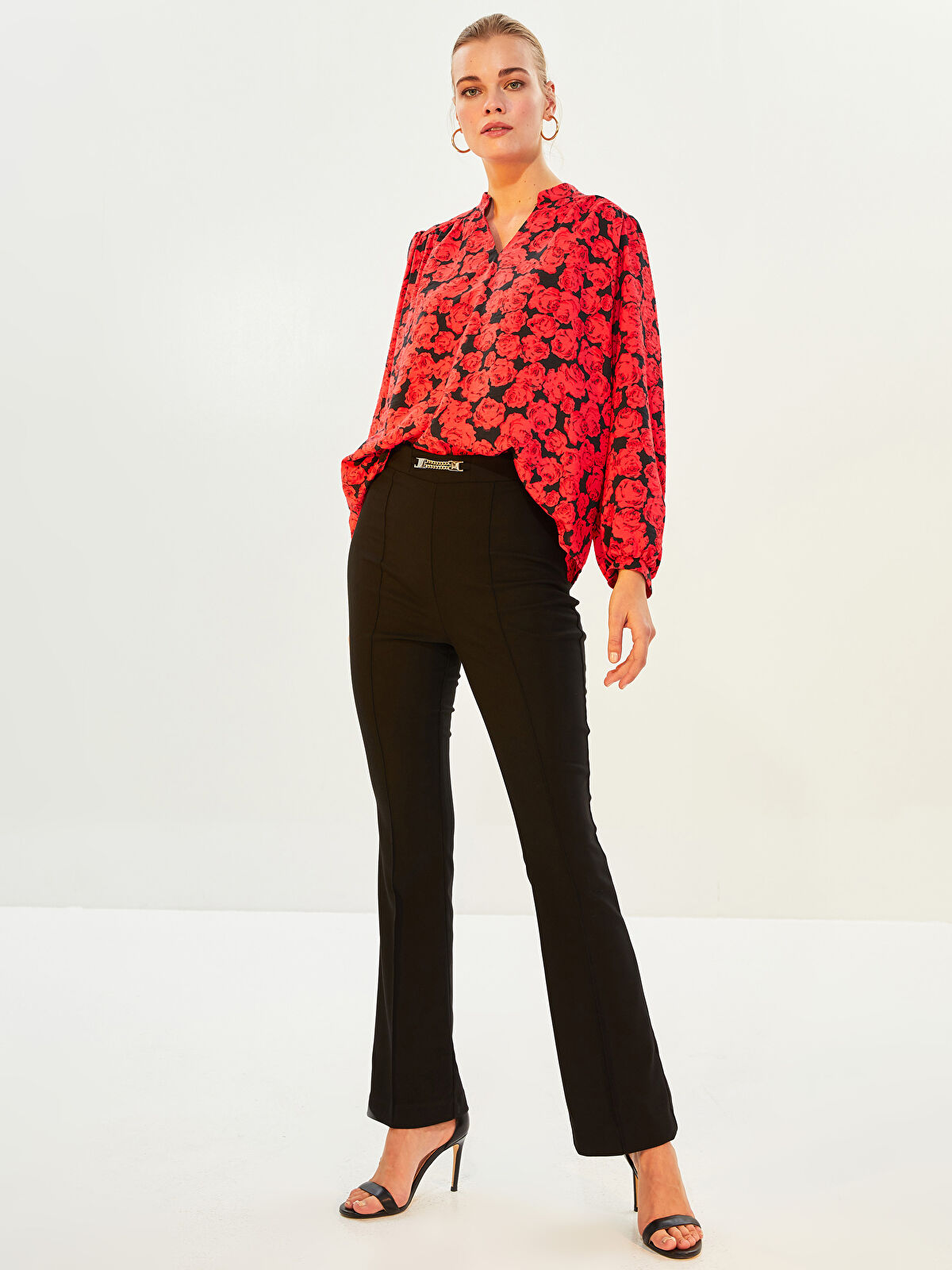 LCWAIKIKI Classic Zippered Waist Slim Fit Chain Detail