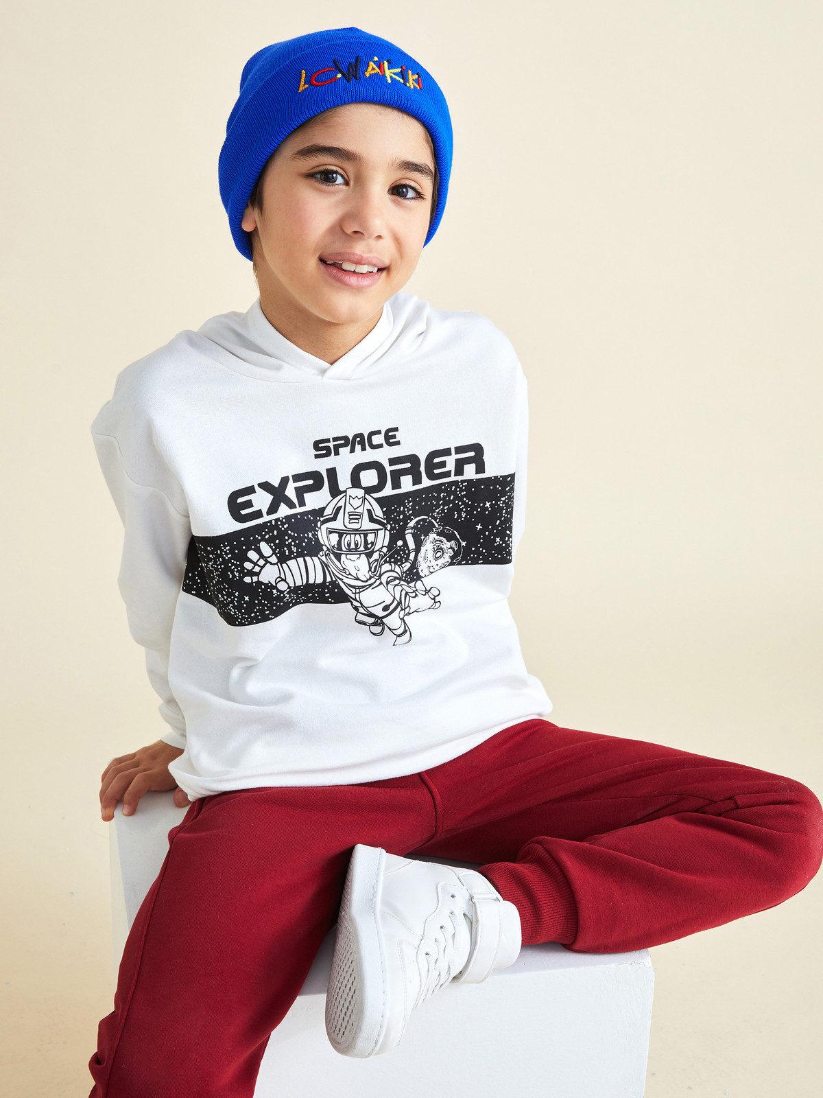 コレクション OLD COLLECTION LCW Kids Kapüşonlu Nostaljik Maymun Baskılı Uzun Kollu Erkek Çocuk