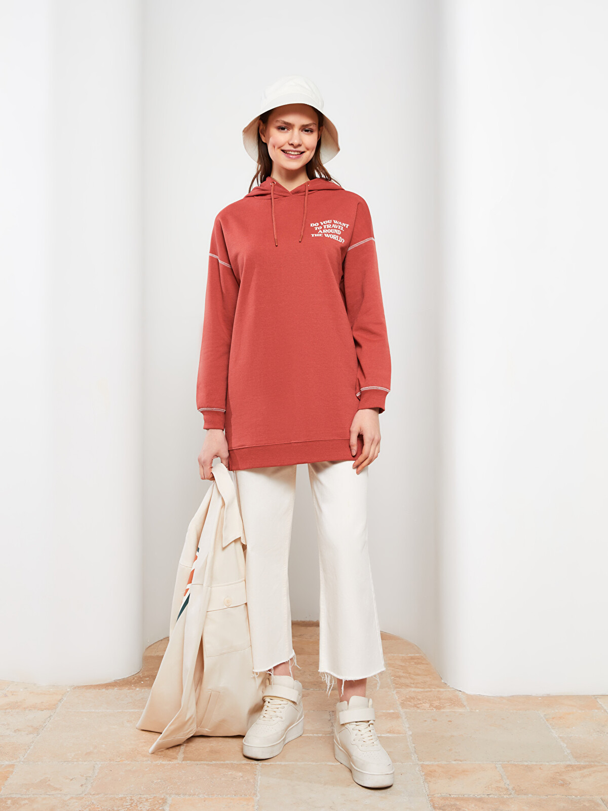LCW Modest Hooded Letter Printed Long Sleeve Oversize Women's