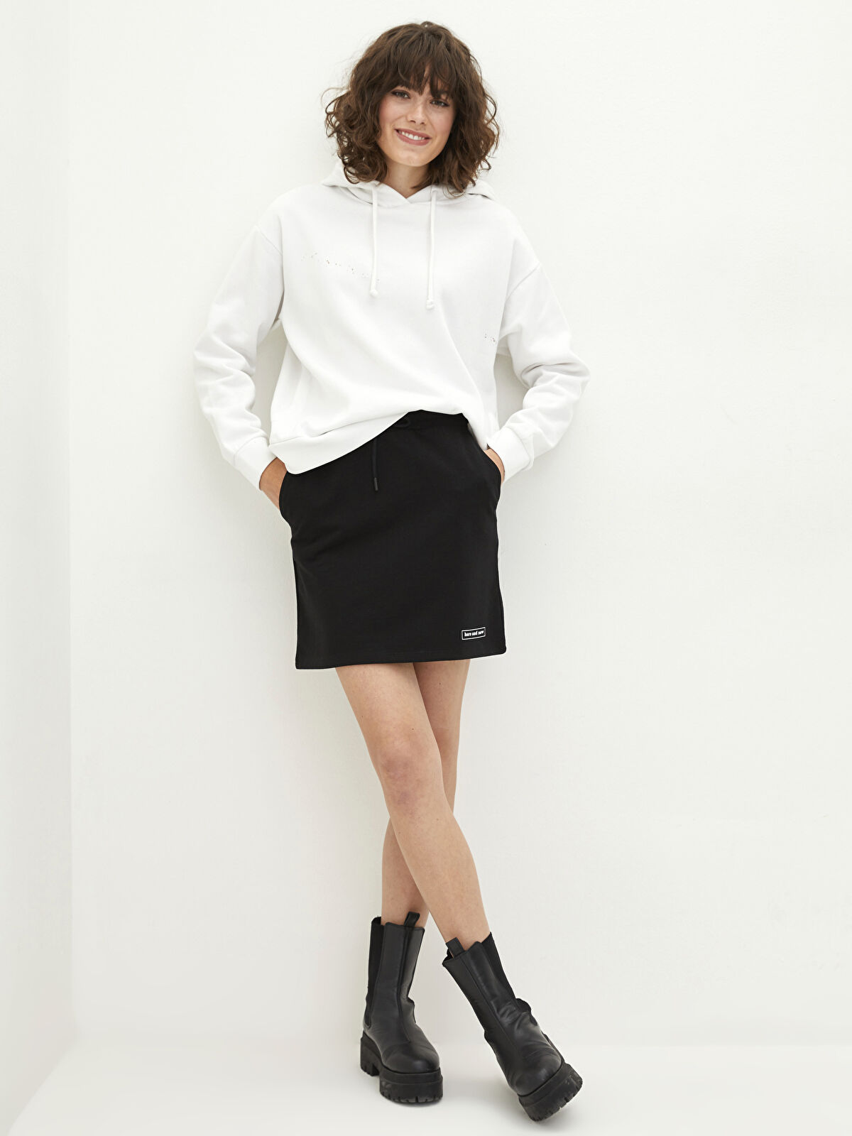 WAIST CORD HOODIE SWEAT DRESS｜CONVERSE TOKYO (コンバース