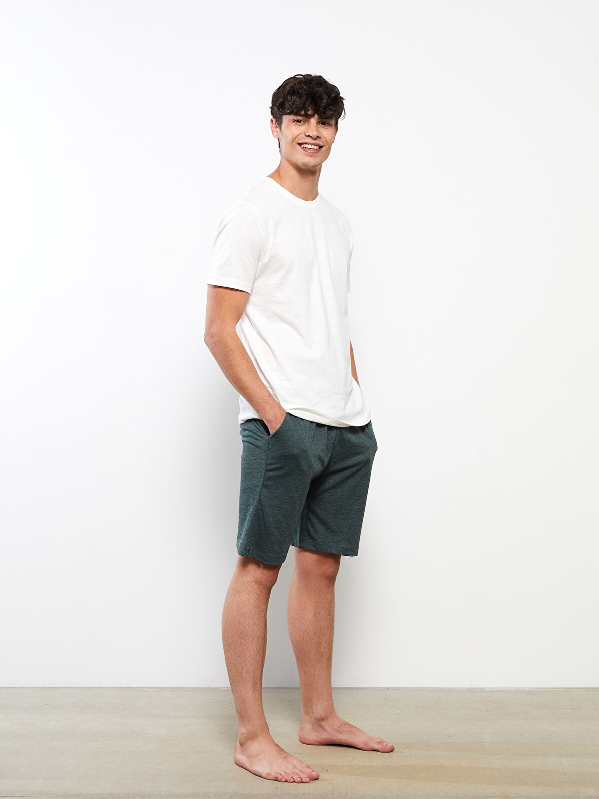 LC WAIKIKI Standard Fit Men's Pyjama Bottom Shorts -S23518Z8