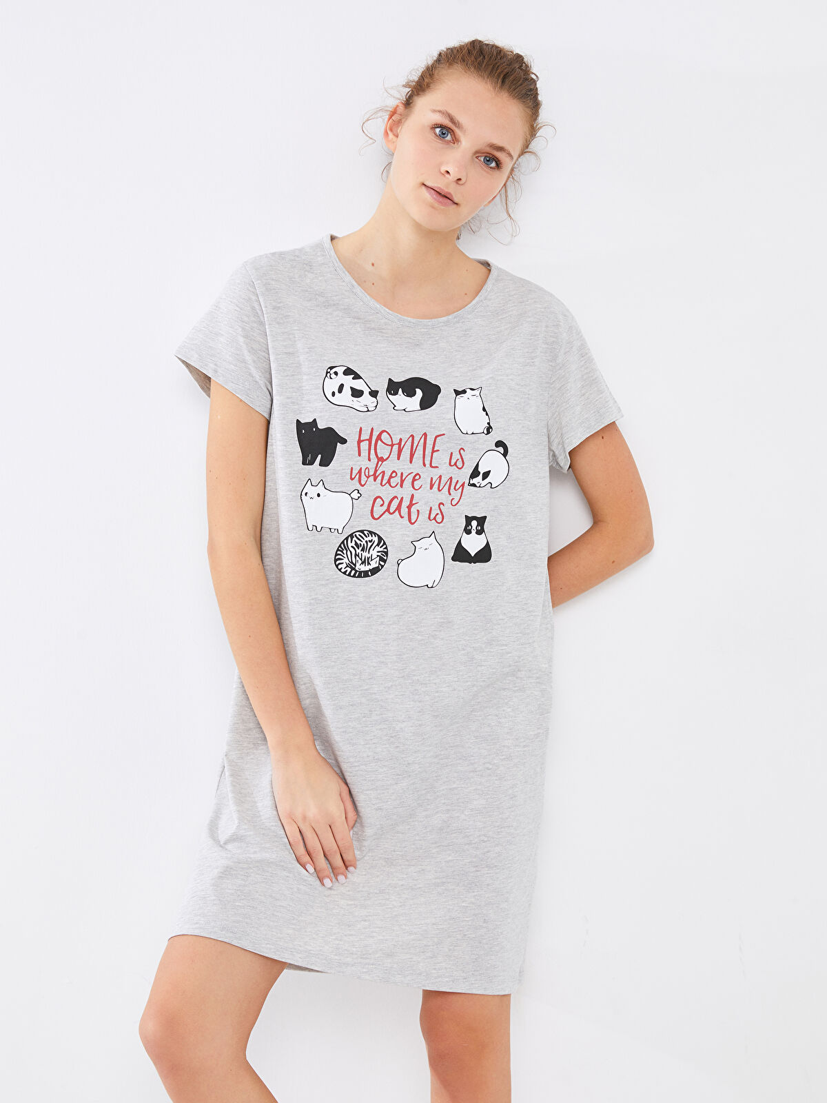LC Waikiki Crew Neck Printed Short Sleeve Women's Nightdress