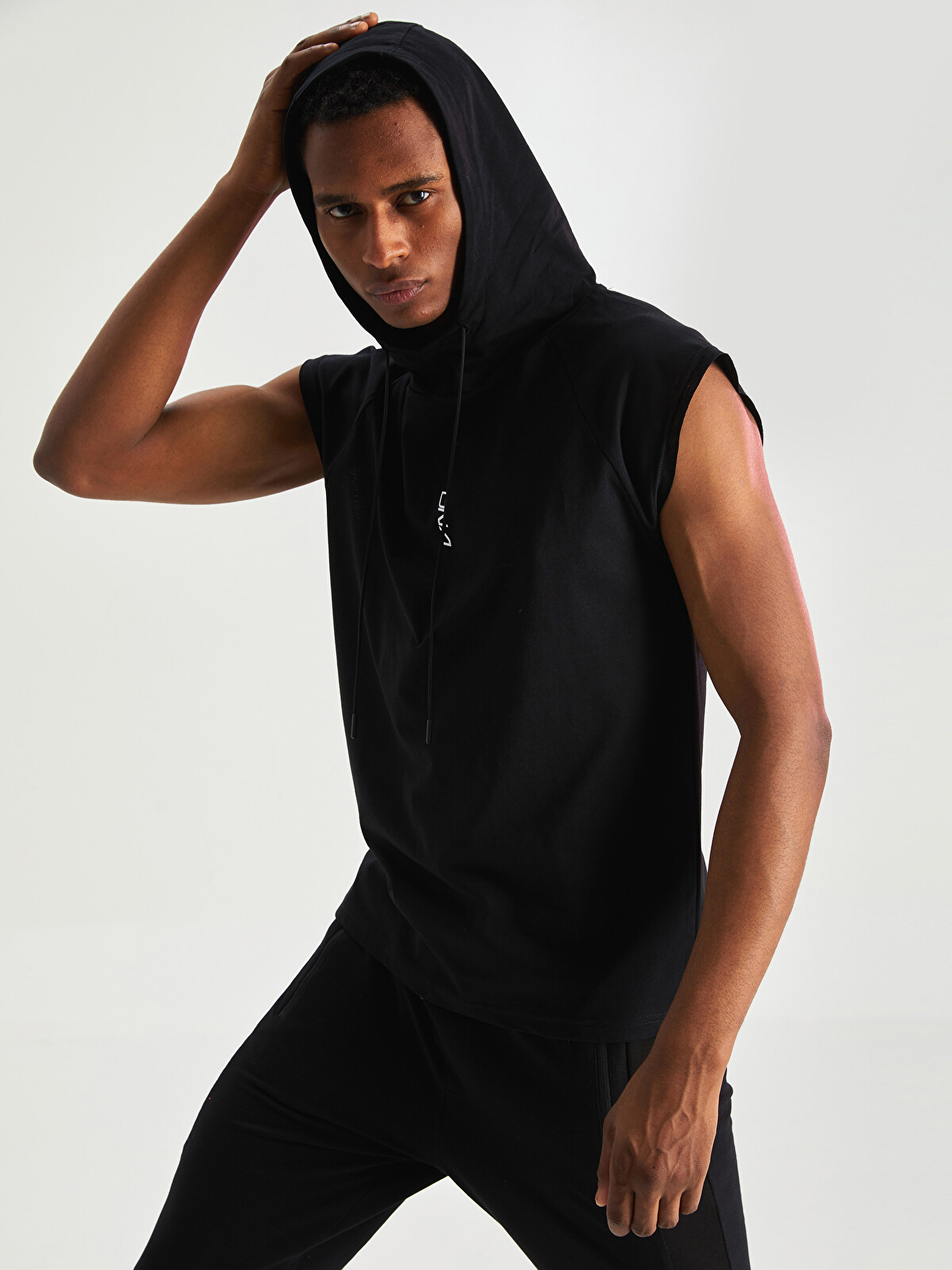【New】Deuxieme Classe Sleeveless Pullover XSIDE ACTIVE Hooded Printed Men's Sleeveless T-Shirt - S2CE77Z8