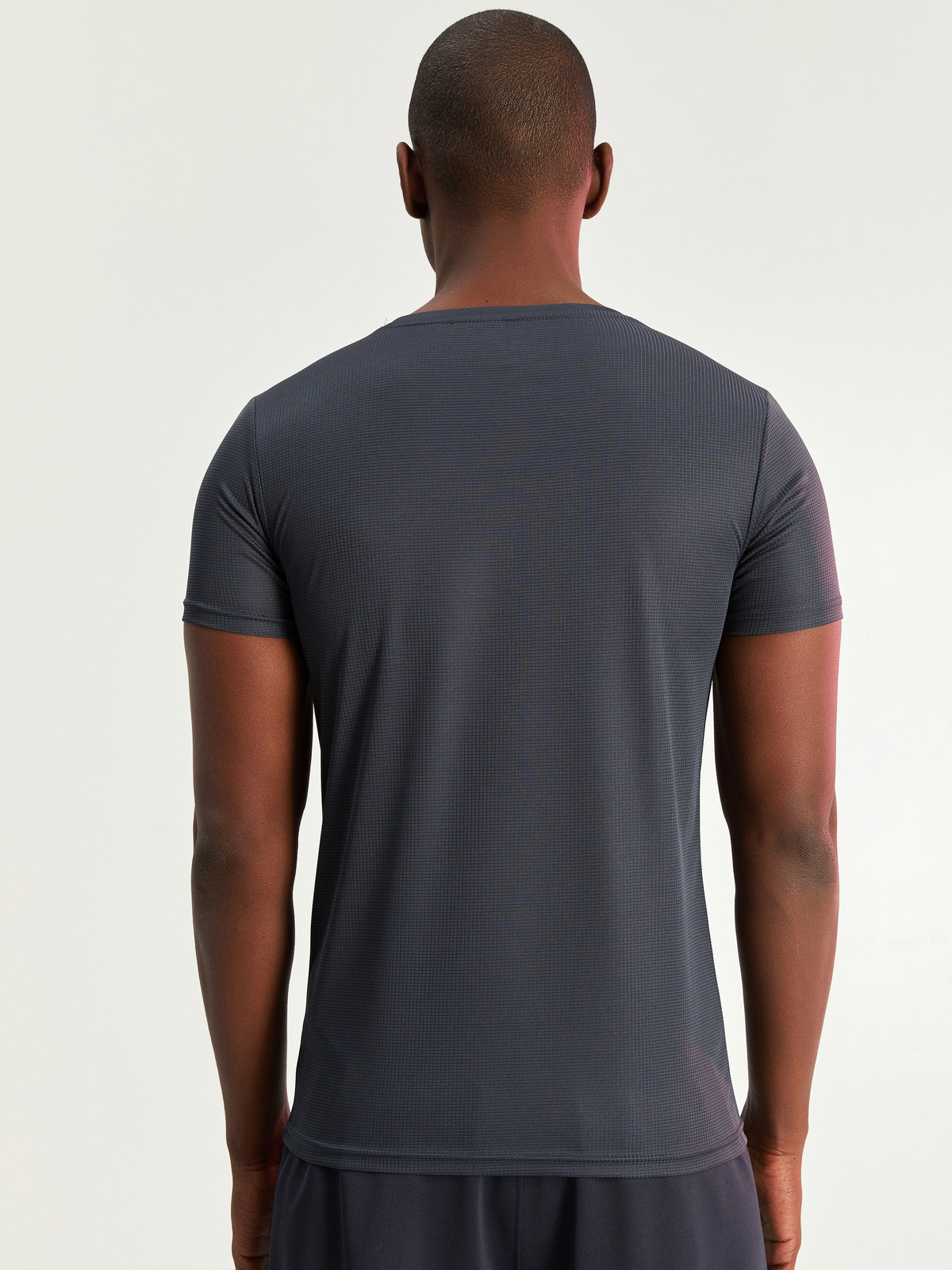 McKenzie Men's Crew Neck Short Sleeve T-Shirt – Summer Sportswear – Cotton – Sizes XS-2XL – Machine Washable