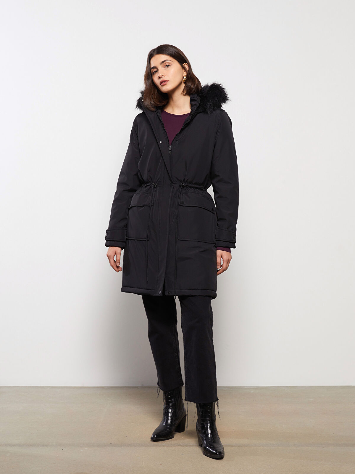 BLACK 2WAY PARKA定価8500円 Regular Fit Normal Kesim Kapüşonlu Siyah Parka Ceket L232220001
