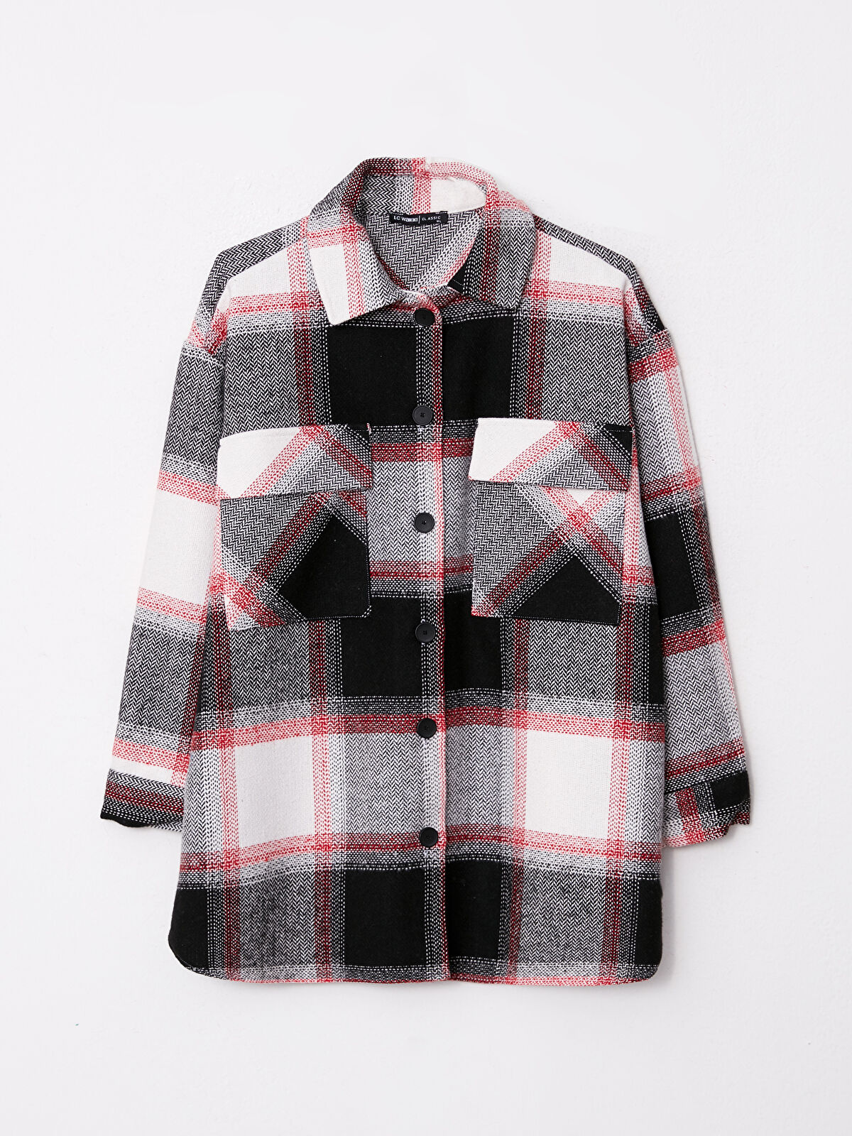 LCWAIKIKI Classic Buttoned Plaid Long Sleeve Gabardine