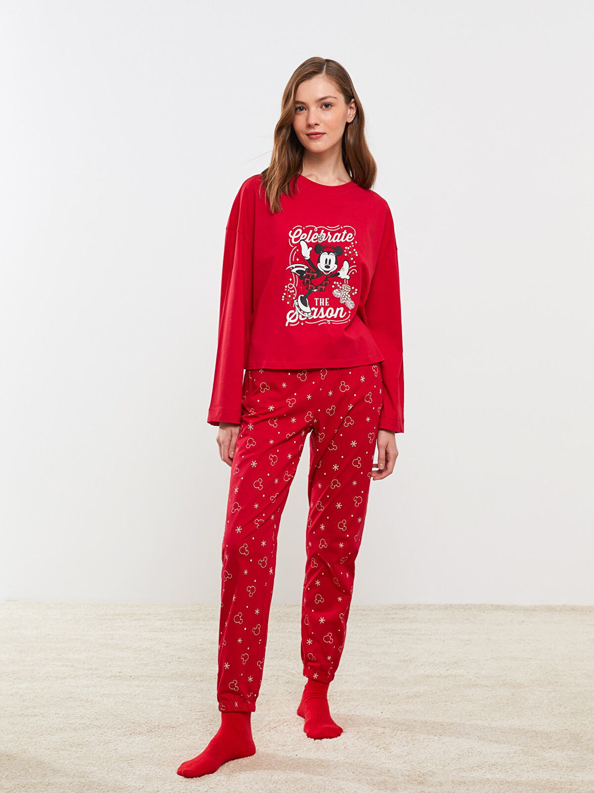 LCW DREAM Bisiklet Yaka Minnie Mouse Baskılı Uzun Kollu Kadın LCW DREAM Bisiklet Yaka Minnie Mouse Baskılı Uzun Kollu Kadın