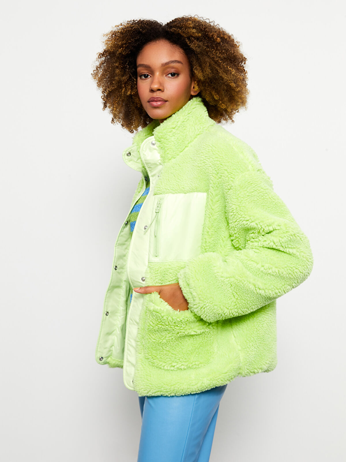 LCW Vision Yeşil Dik Yaka Düz Uzun Kollu Kadın Pelüş Mont