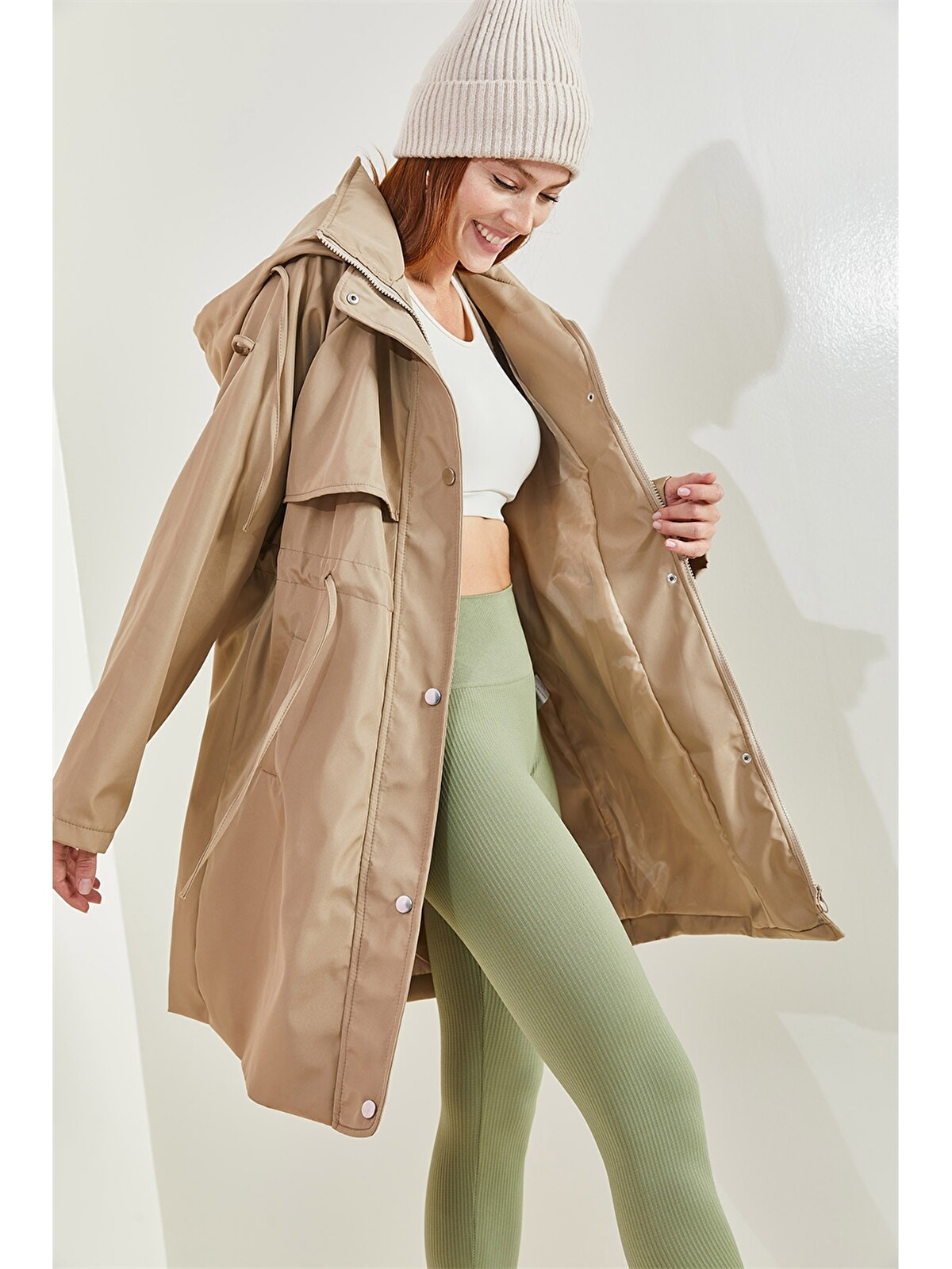 SHADE Bej Kapüşonlu Düz Oversize Kadın Yağmurluk - W2JI73Z8-12Y | LCW