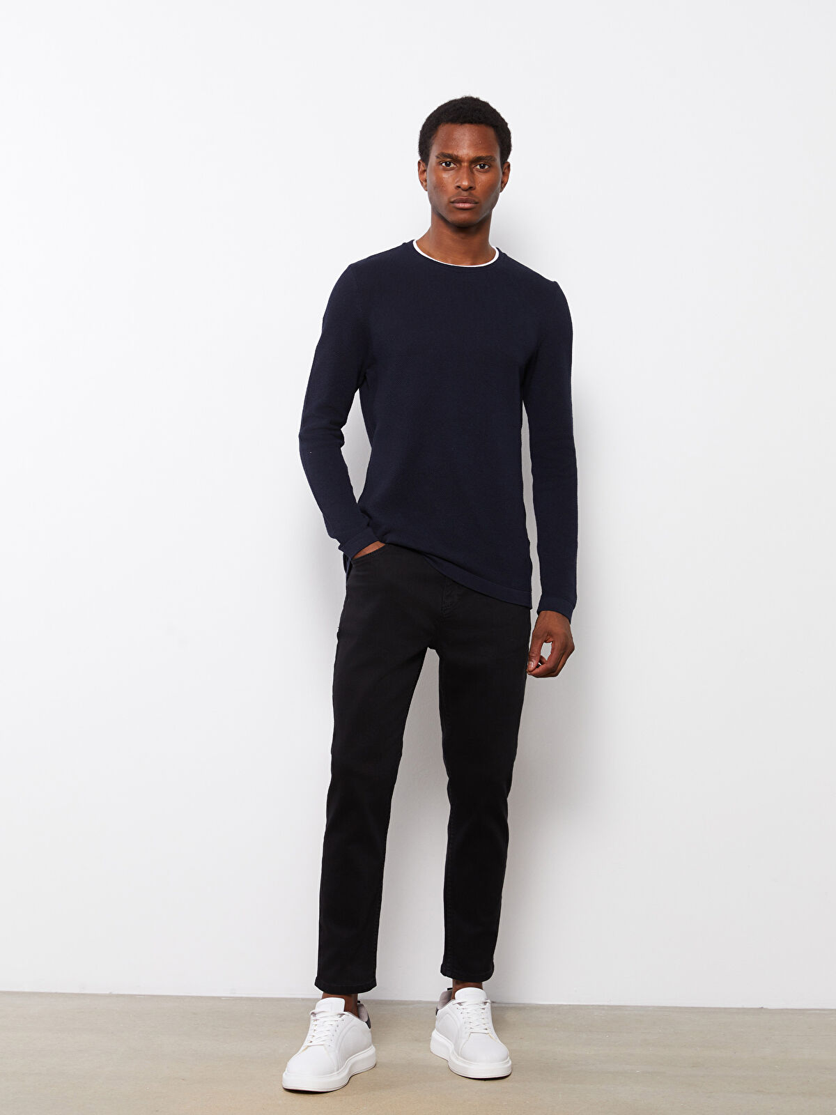 l_20231-s32347z8-326-94-77-92-