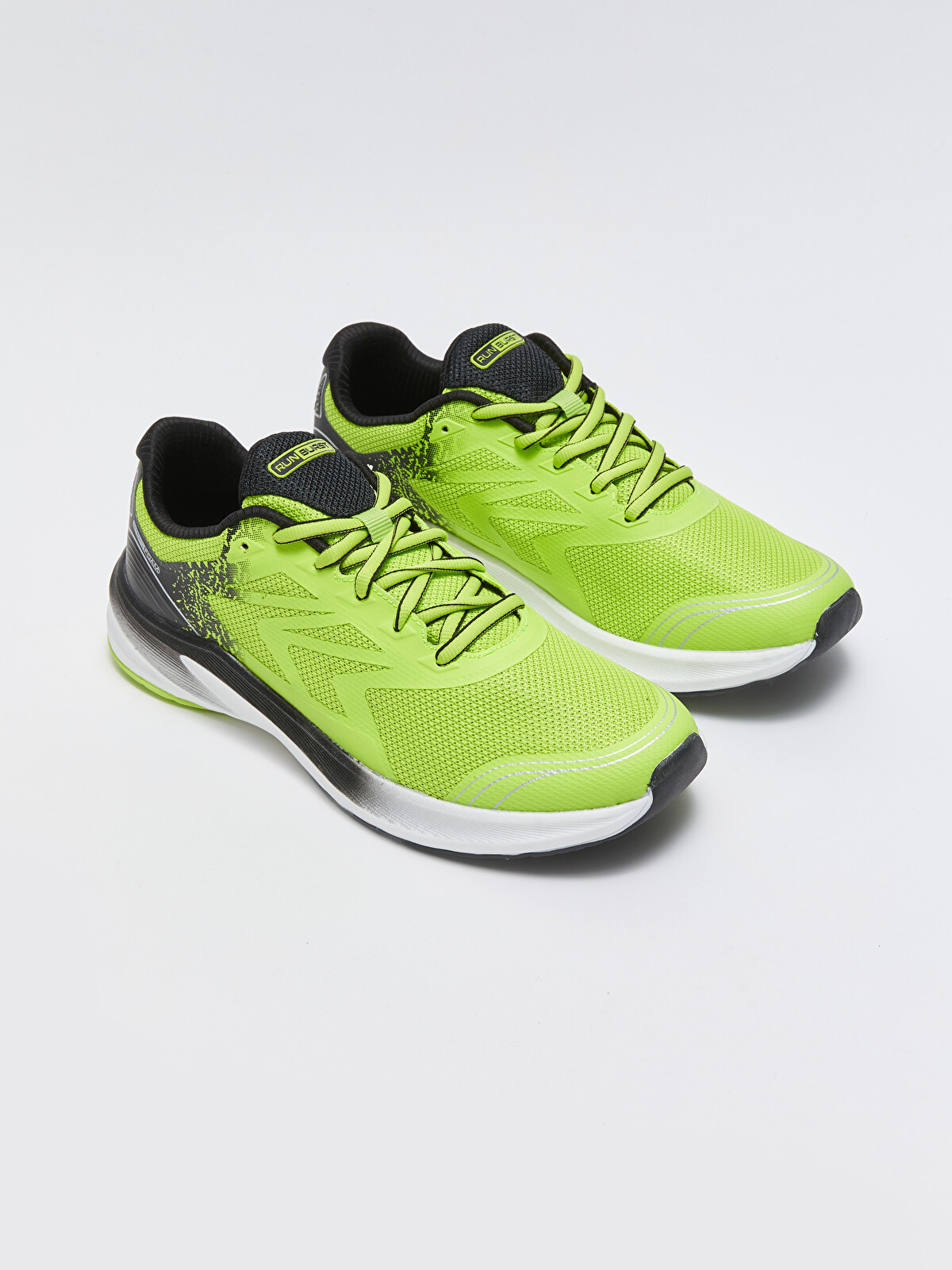 LCW STEPS Yeşil Baskılı Bağcıklı Erkek Spor Ayakkabı - S3AJ12Z8