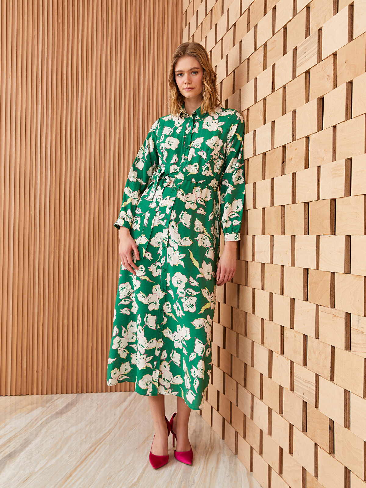 LCW Modest Floral Long Sleeve Women's Shirt Dress - S3BV23Z8-LRR