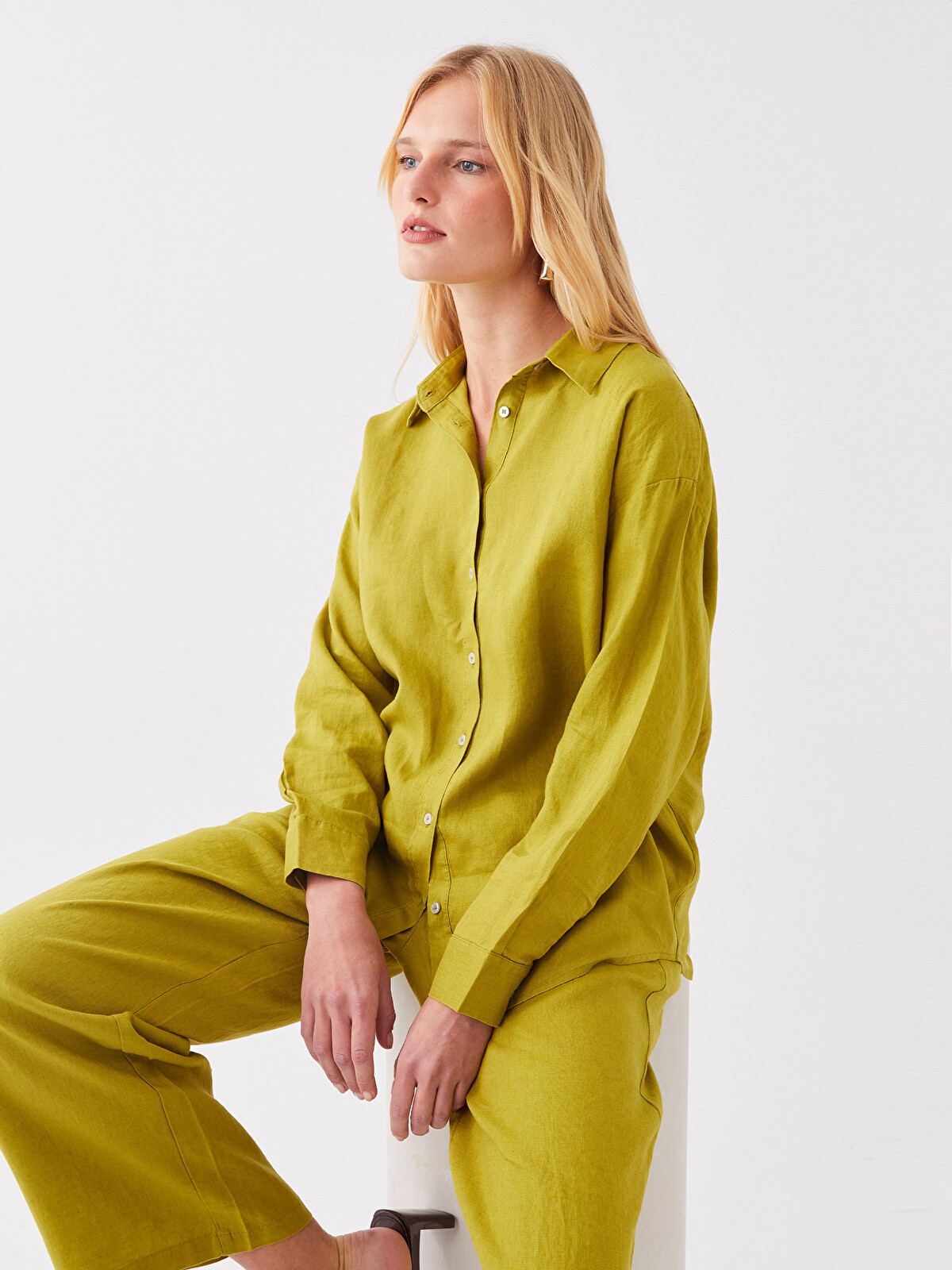 LCWAIKIKI Classic Oversize 100% Linen Women's Shirt - S3GB19Z8-JJT