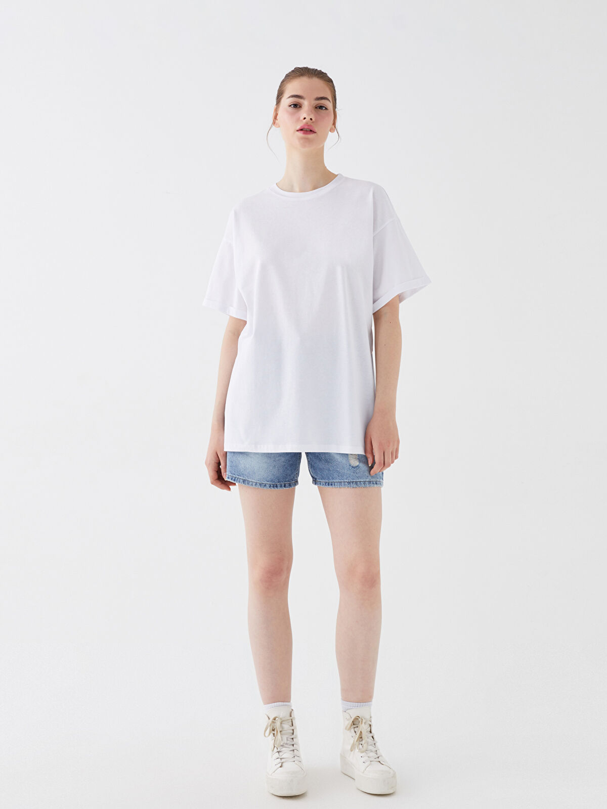 LC Waikiki Crew Neck Plain Short Sleeve Oversize Women's T