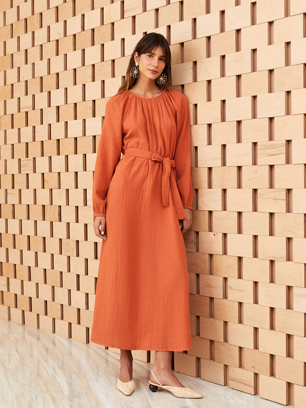 LCW Modest Crew Neck Plain Long Sleeve Muslin Women's Dress