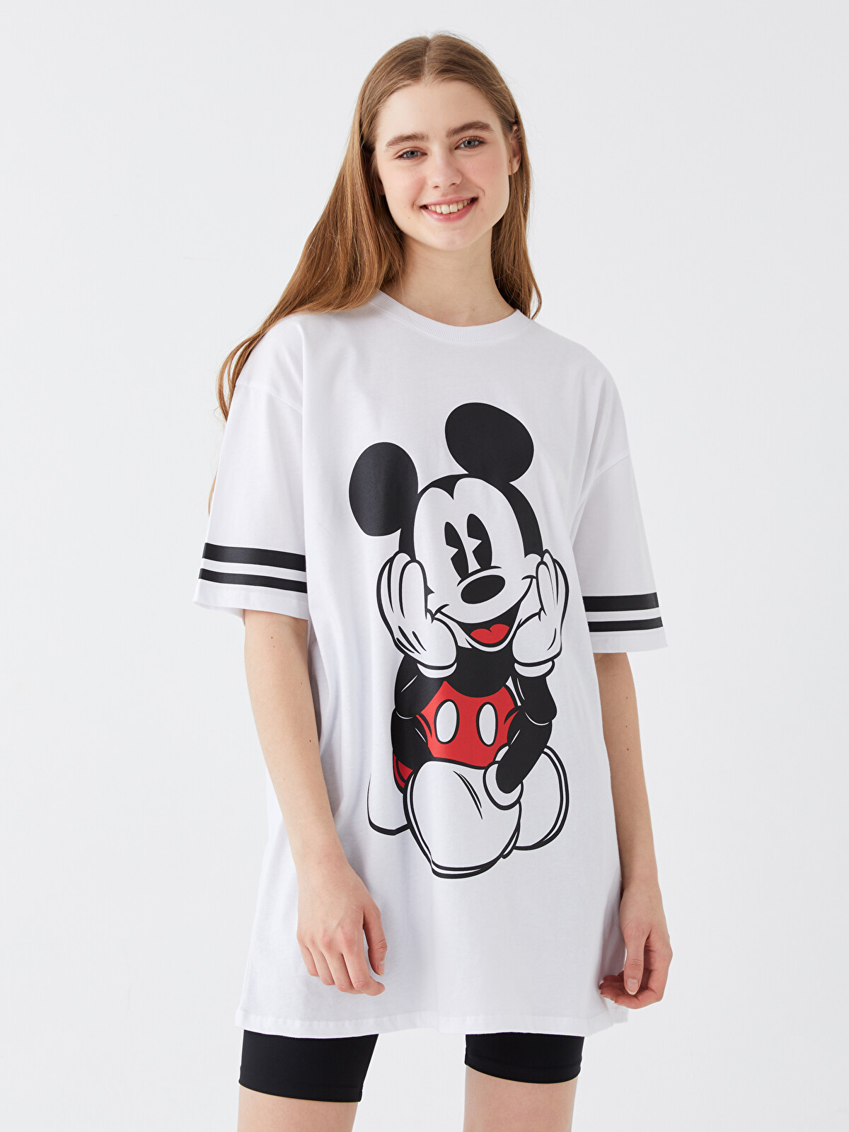 LCW Vision Bisiklet Yaka Mickey Mouse Baskılı Kısa Kollu Kadın