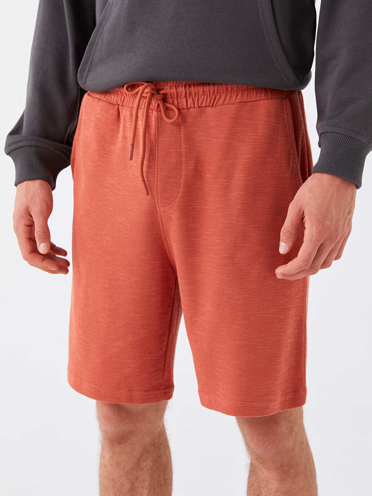 XSIDE Standard Fit Men's Shorts - S3L523Z8-GZZ | LC Waikiki