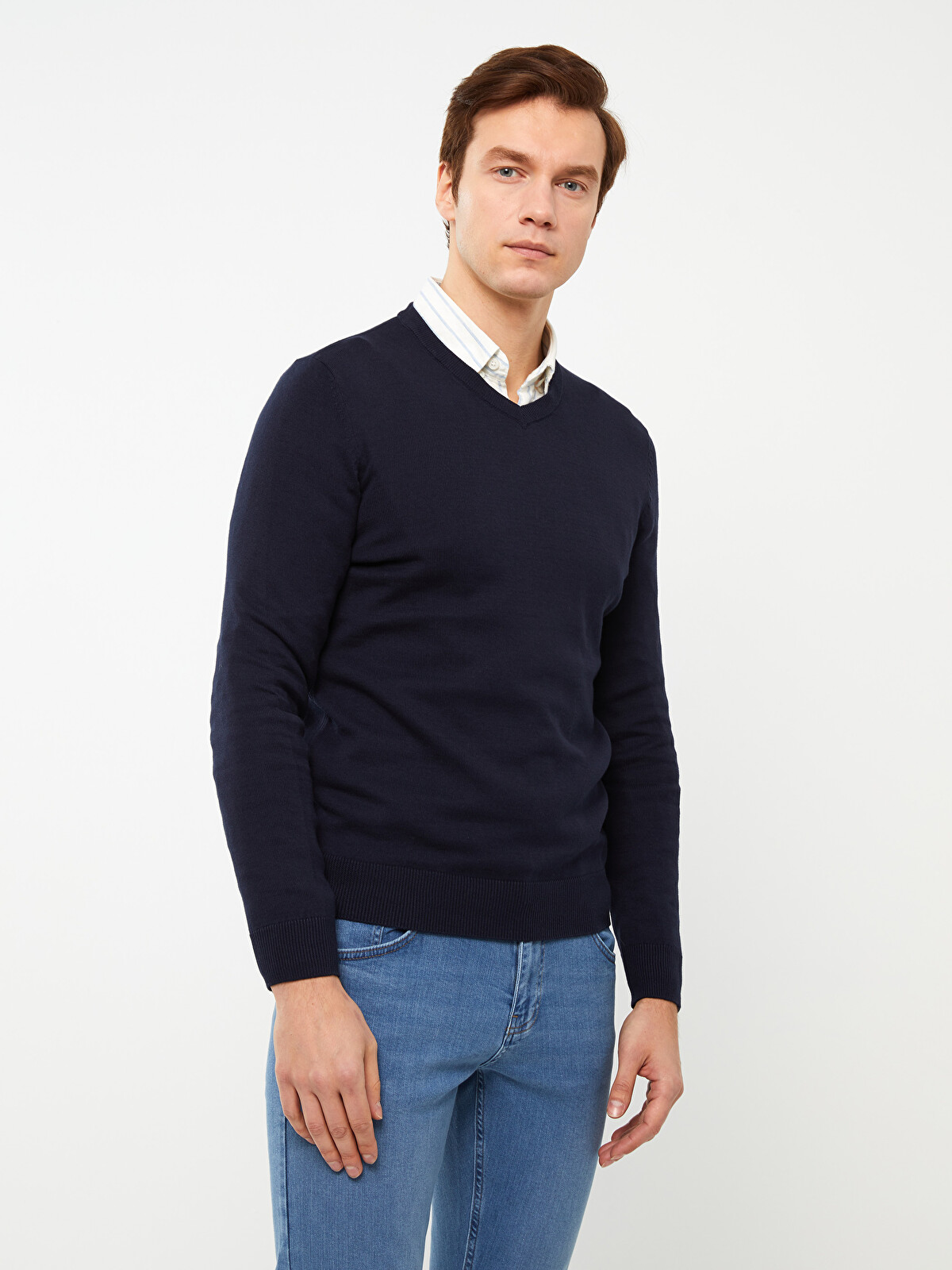 LCWAIKIKI Classic V Neck Long Sleeve Men's Knitwear Sweater