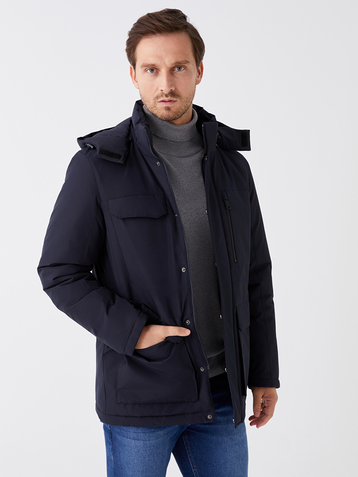 LCWAIKIKI Classic Standard Fit Hooded Men's Coat - W34771Z8-RFD