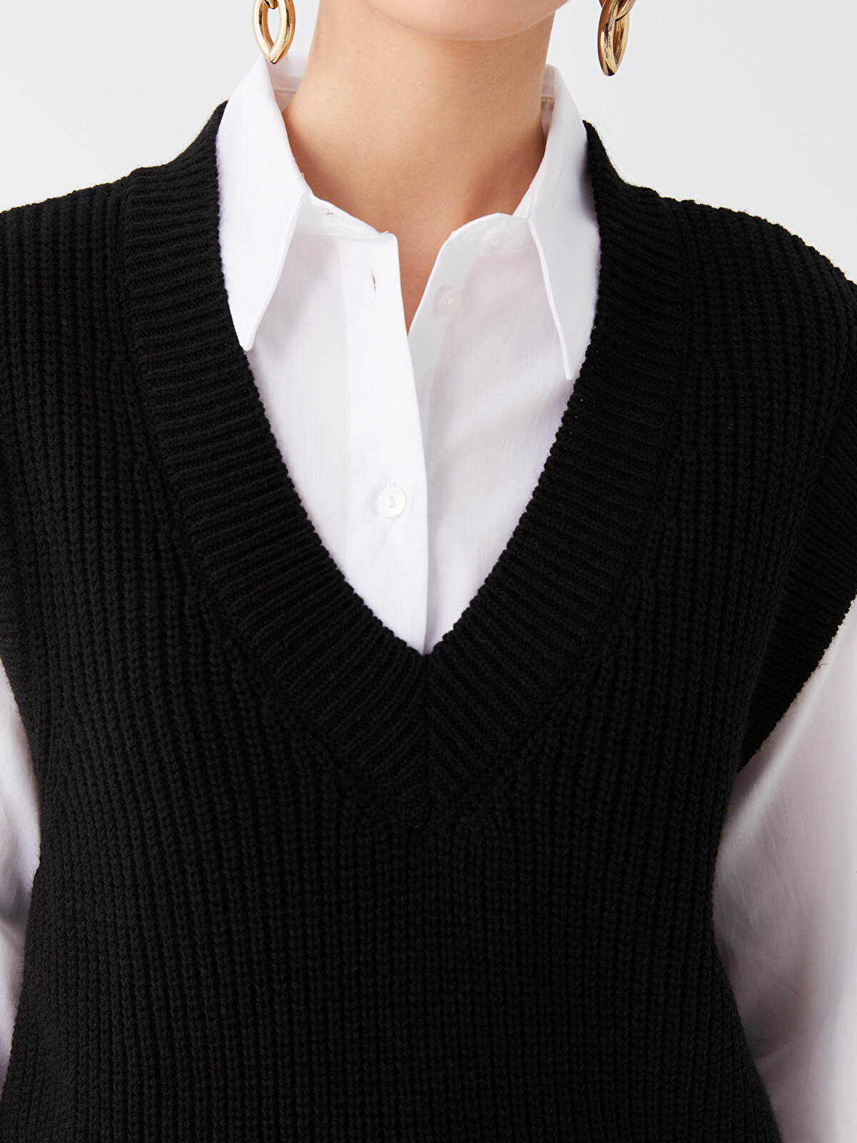 LCW Vision Women's V Neck Plain Knitwear Sweater Vest - W39500Z8