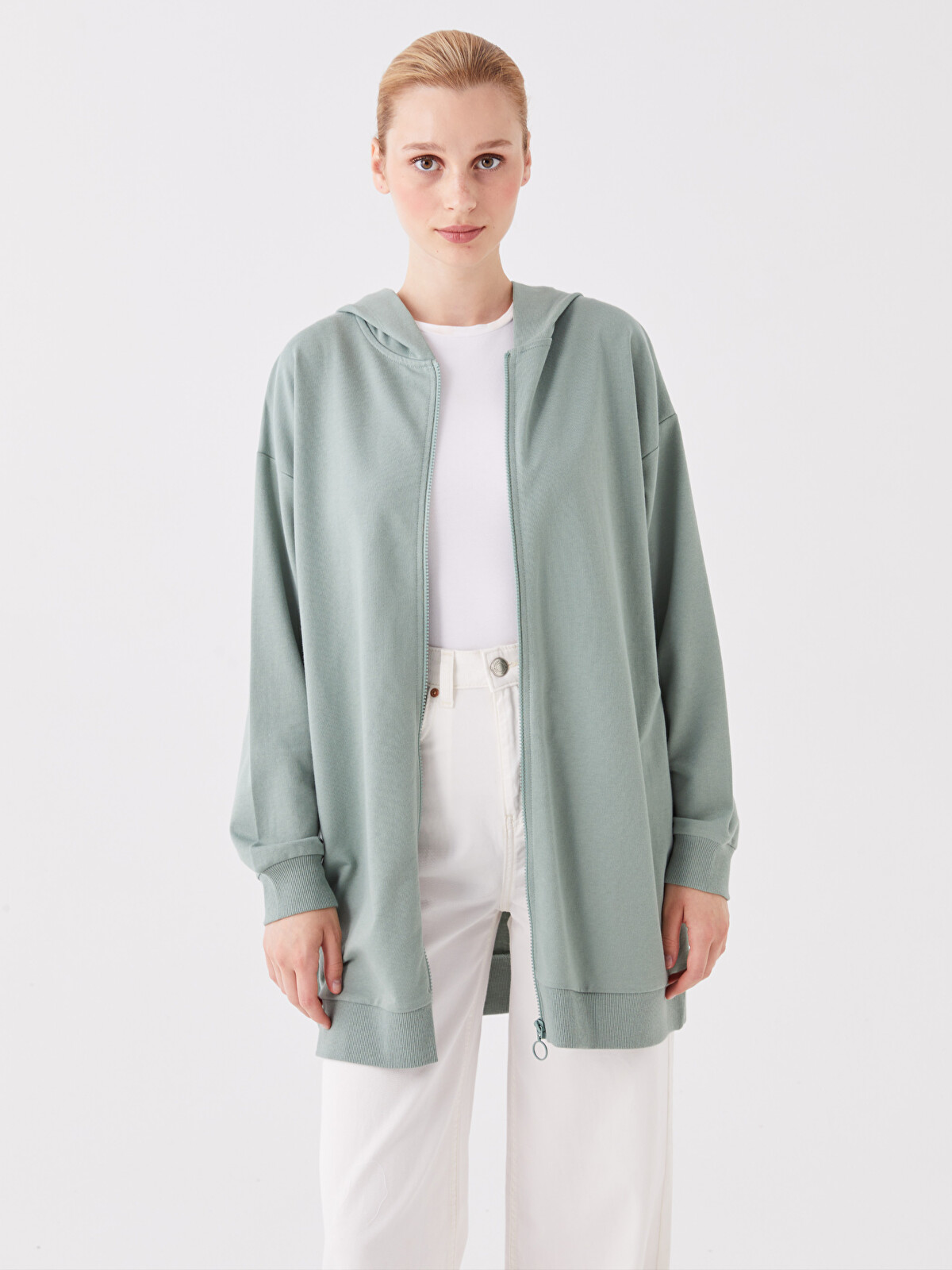 LCW Modest Yeşil Kapüşonlu Oversize Kadın Fermuarlı Sweatshirt