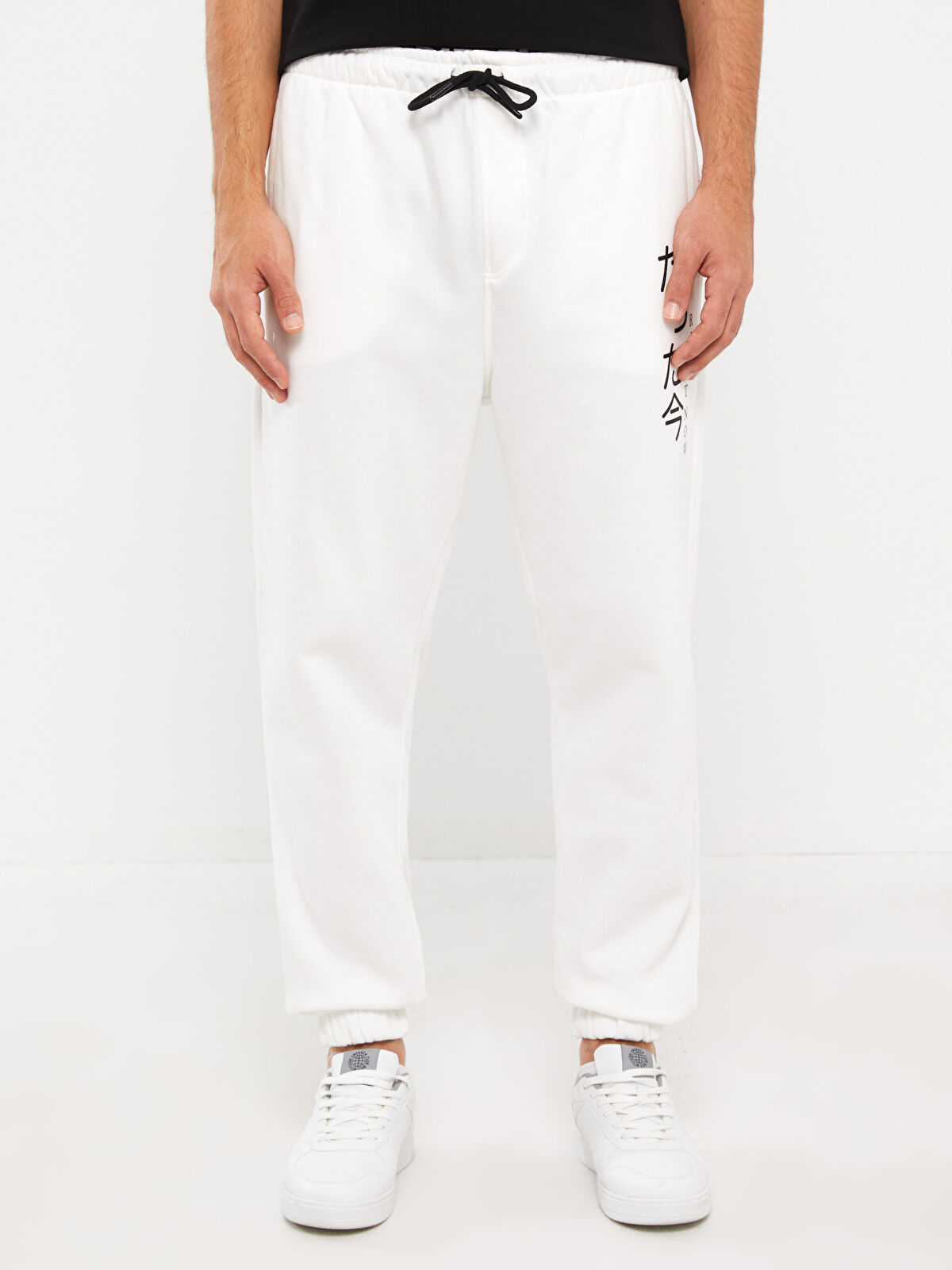 【Discovery】Jogger Flat W/White Calvin Klein Reimagined Heritage Classic Jogger White QS6802