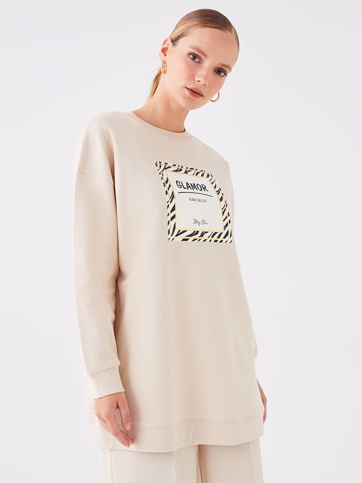 Vaundy】Long Sleeve Patterned Sweatshirt 商品詳細ページ | Vaundy