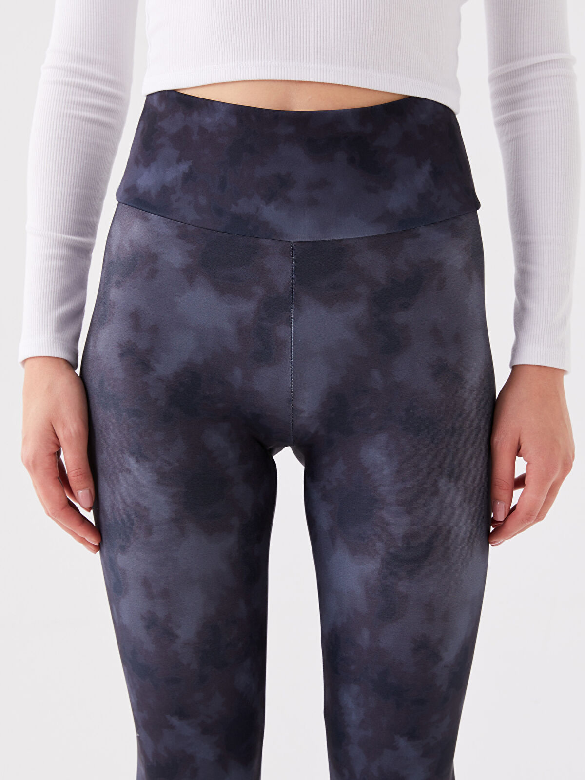 Gri Beli Lastikli Batik Desenli Kadın Spor Tayt - W3HD83Z8