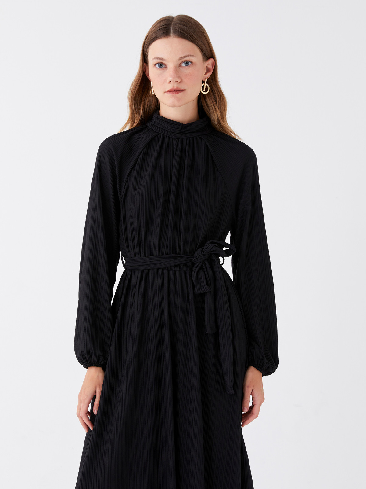 LCW Modest Siyah Krinkle Düz Standart & Regular Dik Yaka Uzun